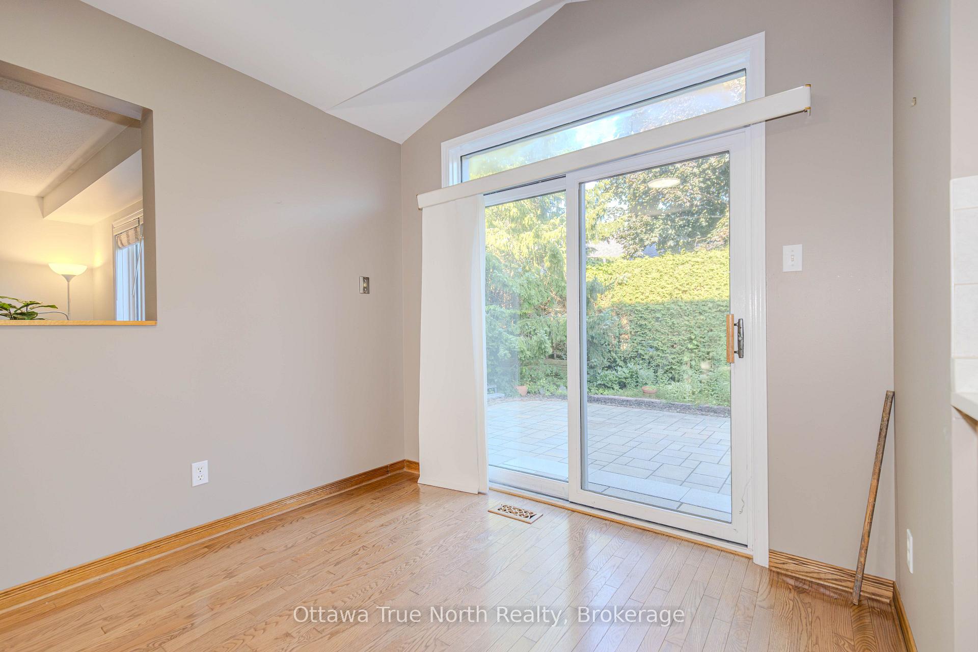 Photo 15 of 282 Knudson Drive, Ottawa, Kanata - Kanata Lakes/Heritage Hills — HOMEH
