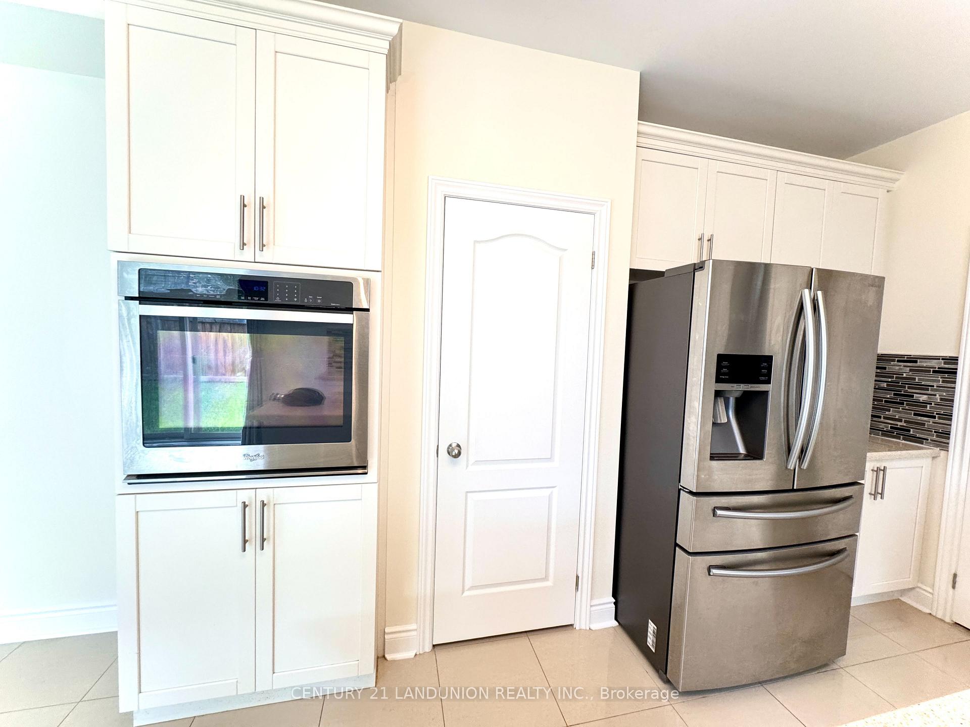 Photo 8 of 921 Goring Circle, Newmarket, Stonehaven-Wyndham — HOMEH