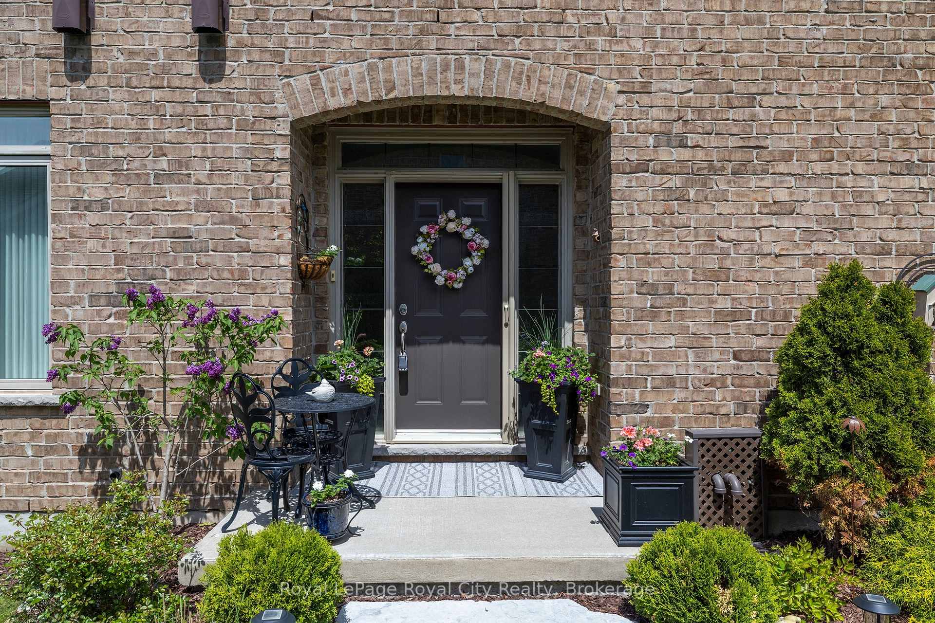 Photo 8 of 129 Millview Court, Guelph/Eramosa, Rockwood — HOMEH