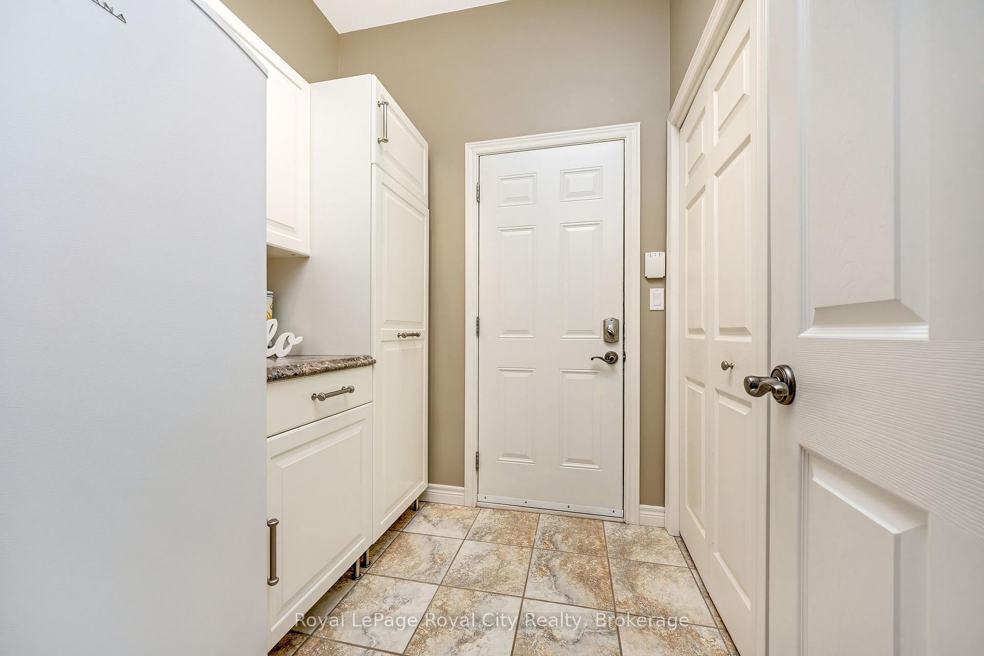 Photo 25 of 129 Millview Court, Guelph/Eramosa, Rockwood — HOMEH