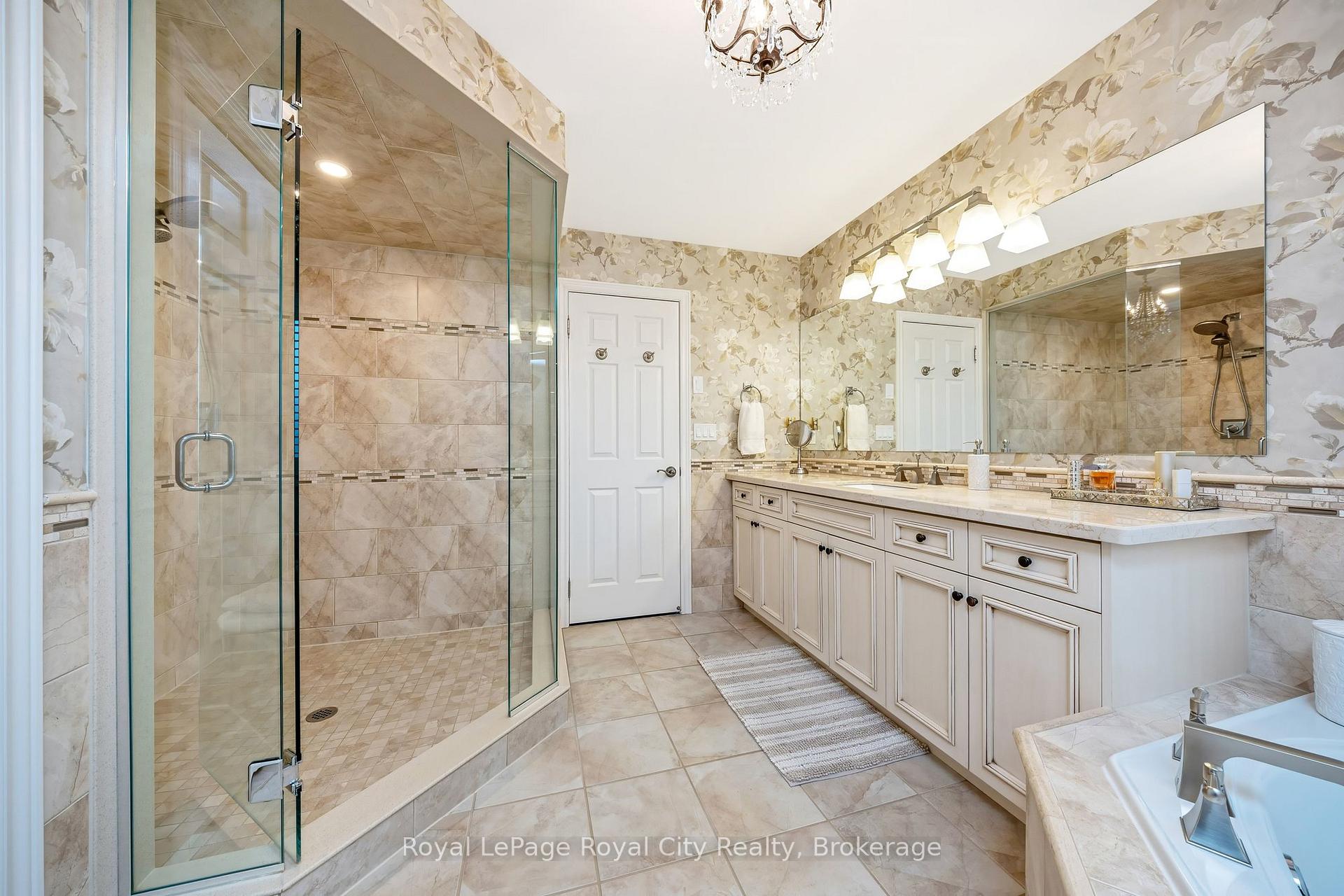 Photo 32 of 129 Millview Court, Guelph/Eramosa, Rockwood — HOMEH