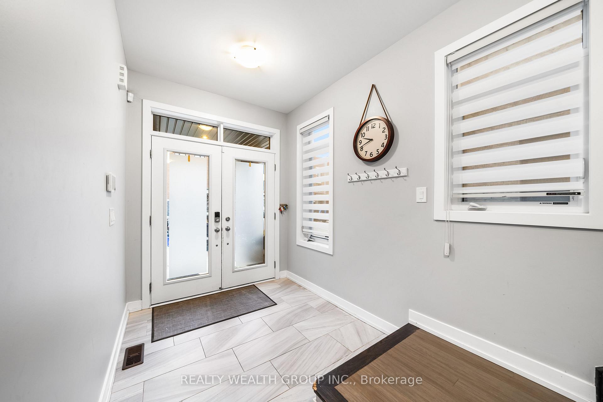 Photo 47 of Unit Main, 37 Fancamp Drive, Vaughan, Maple — HOMEH