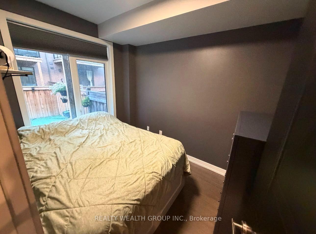 Photo 5 of Unit Main, 37 Fancamp Drive, Vaughan, Maple — HOMEH
