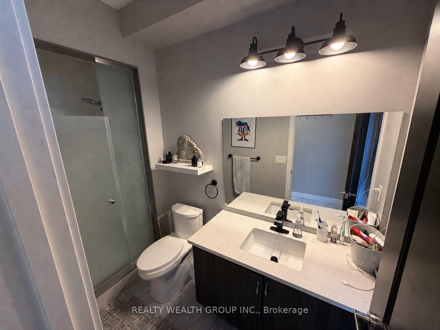 Photo 7 of Unit Main, 37 Fancamp Drive, Vaughan, Maple — HOMEH