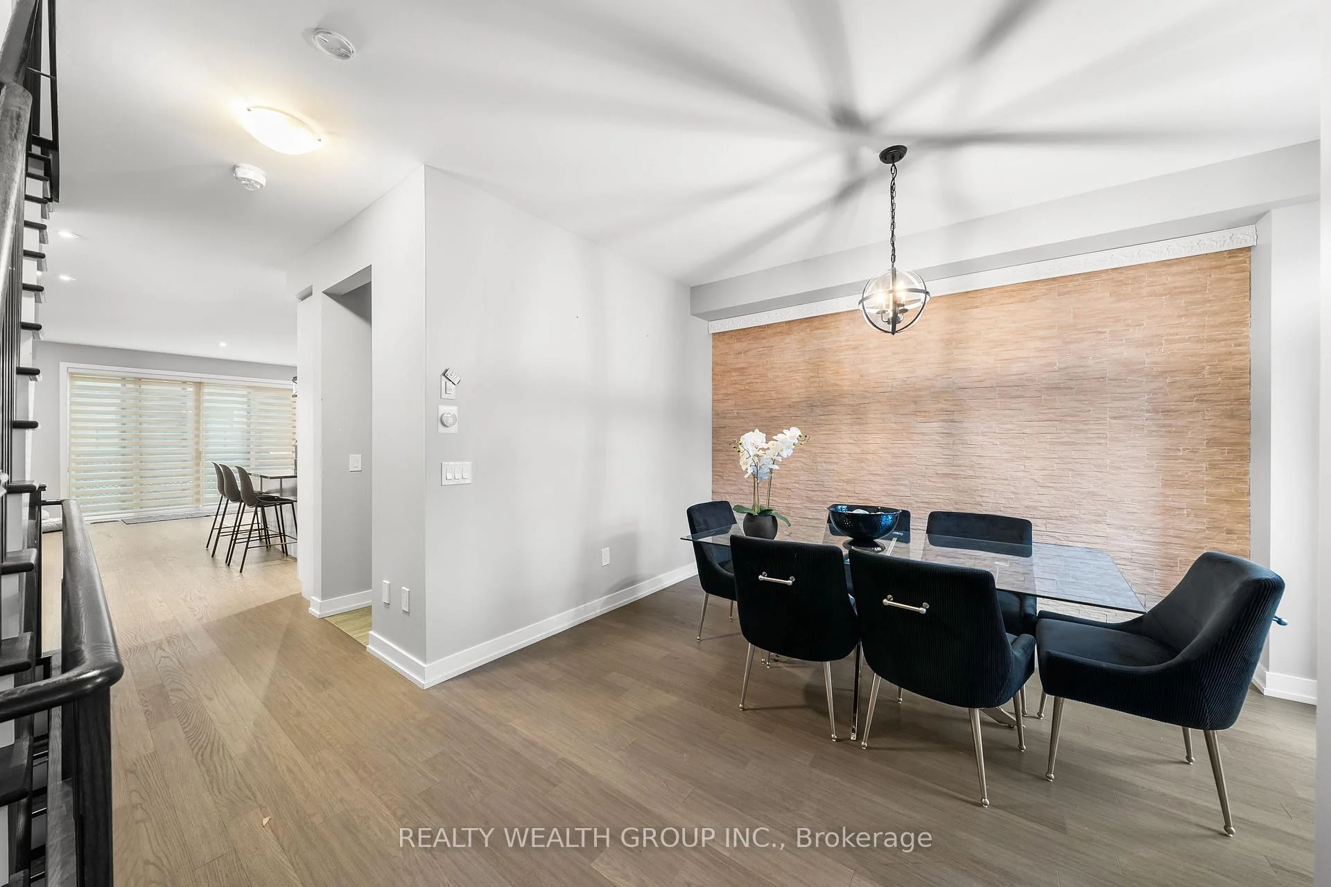 Photo 21 of Unit Main, 37 Fancamp Drive, Vaughan, Maple — HOMEH