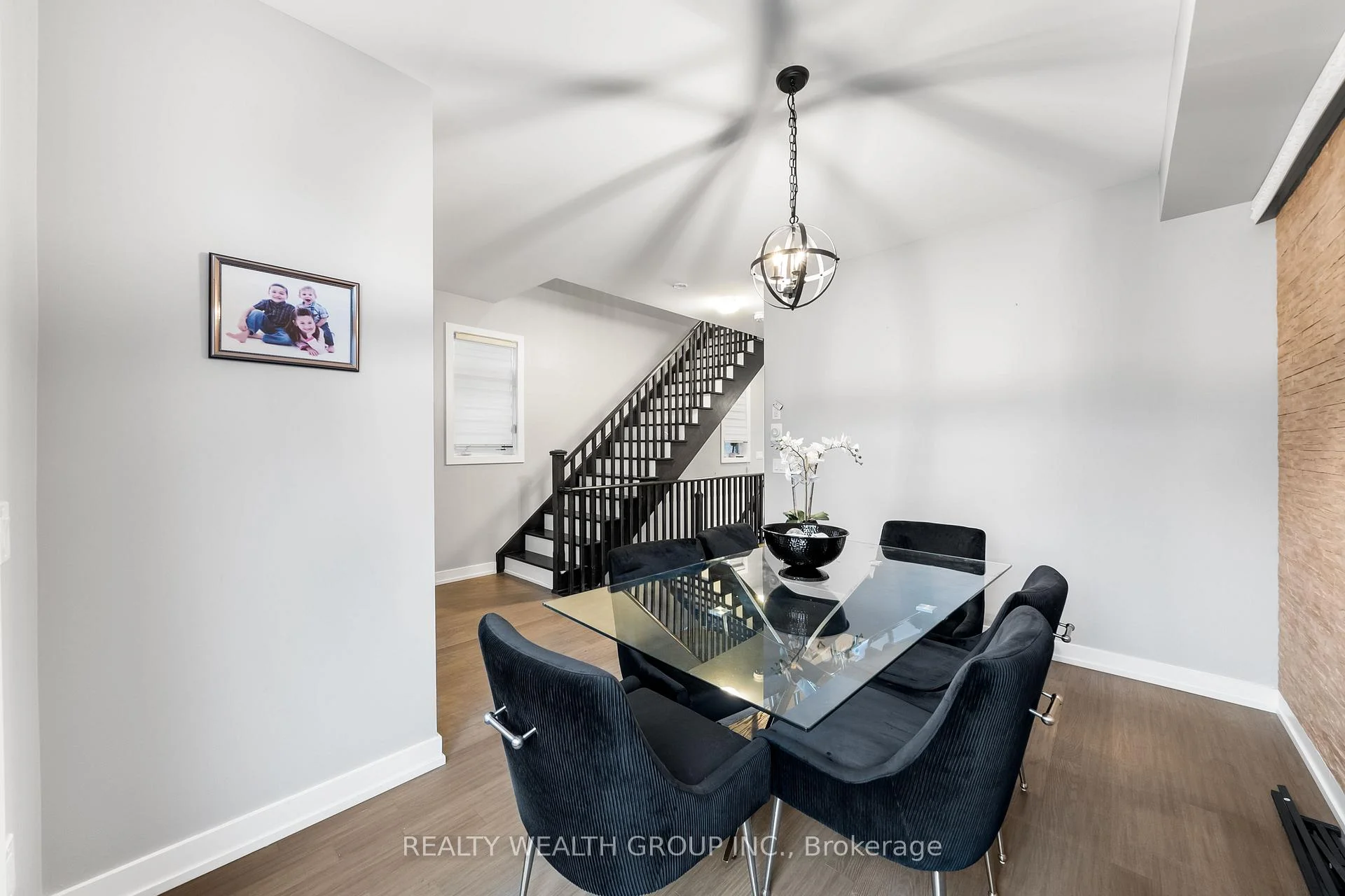 Photo 22 of Unit Main, 37 Fancamp Drive, Vaughan, Maple — HOMEH