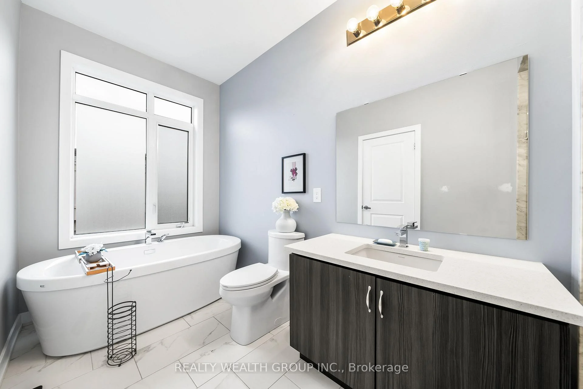 Photo 27 of Unit Main, 37 Fancamp Drive, Vaughan, Maple — HOMEH