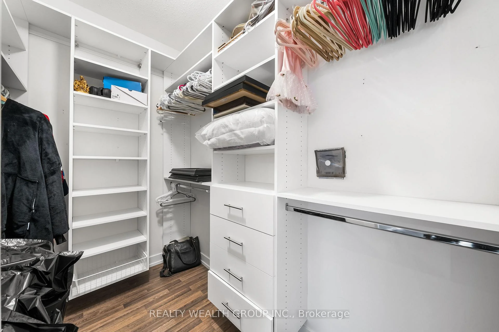 Photo 36 of Unit Main, 37 Fancamp Drive, Vaughan, Maple — HOMEH