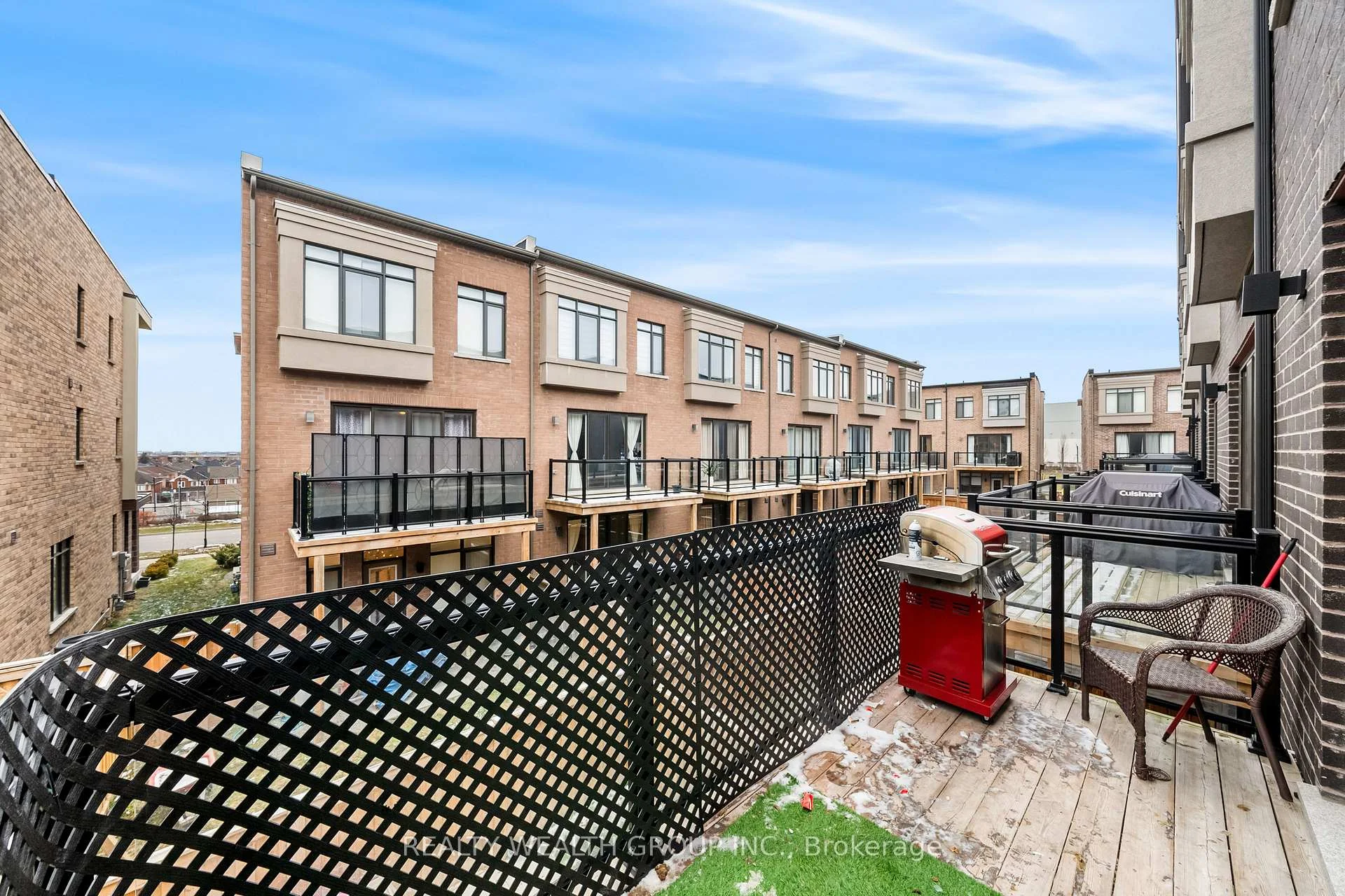 Photo 41 of Unit Main, 37 Fancamp Drive, Vaughan, Maple — HOMEH