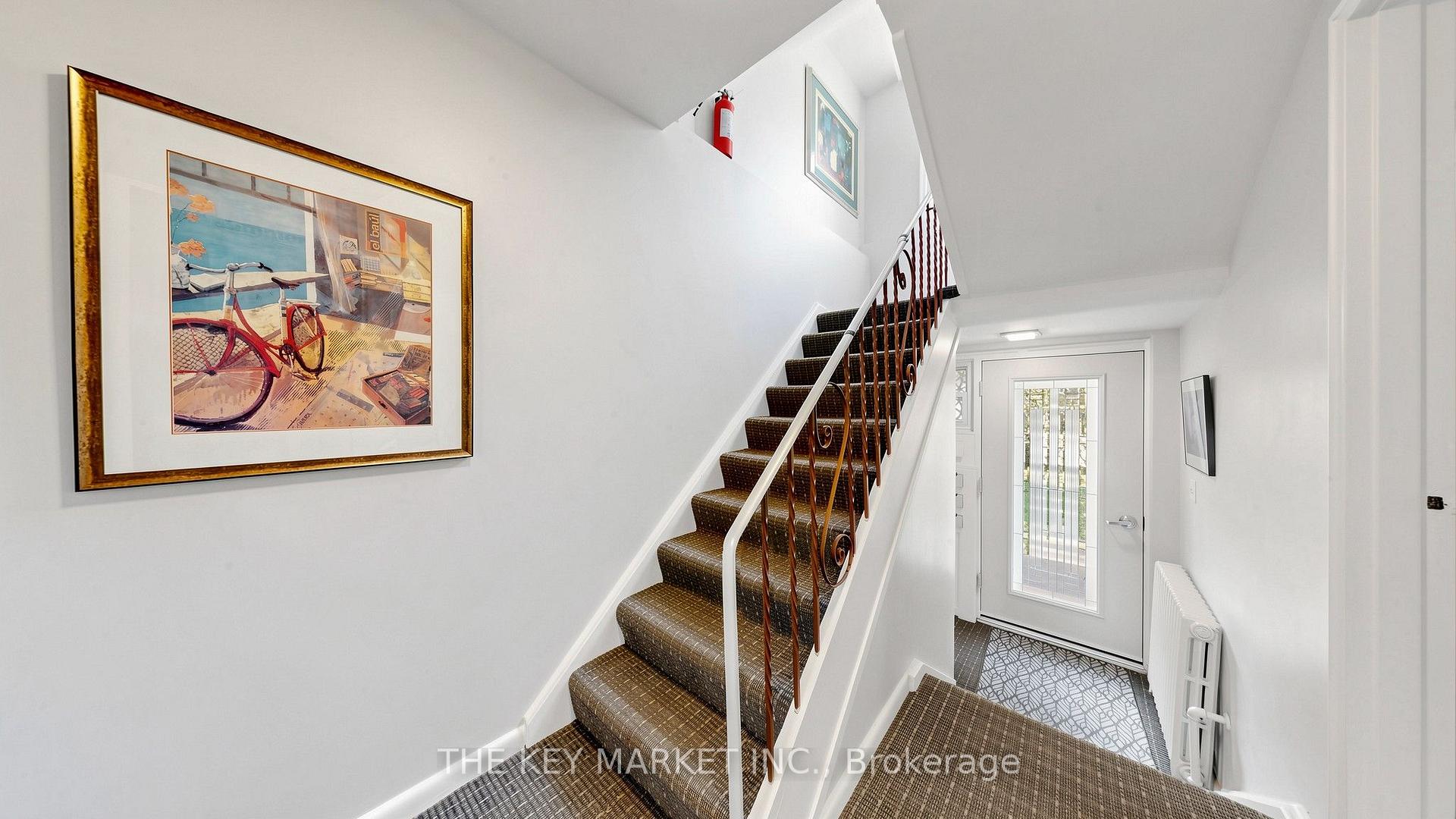 Photo 13 of 209 St Clements Avenue, Toronto, Yonge-Eglinton — HOMEH