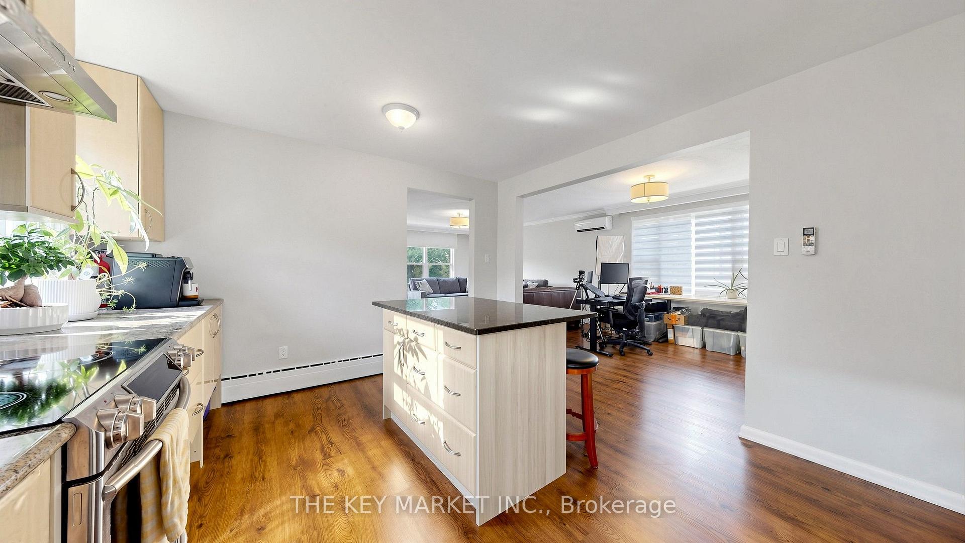 Photo 34 of 209 St Clements Avenue, Toronto, Yonge-Eglinton — HOMEH