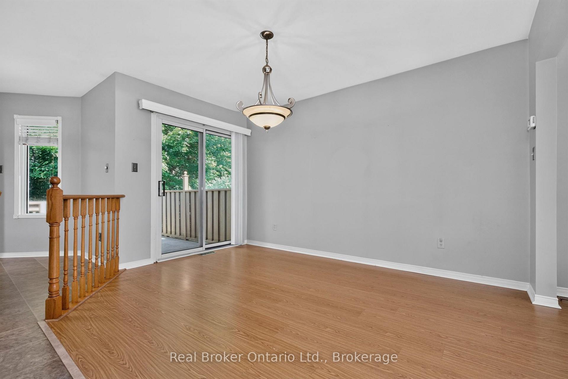 Photo 7 of 47 Timberland Crescent, Wasaga Beach — HOMEH