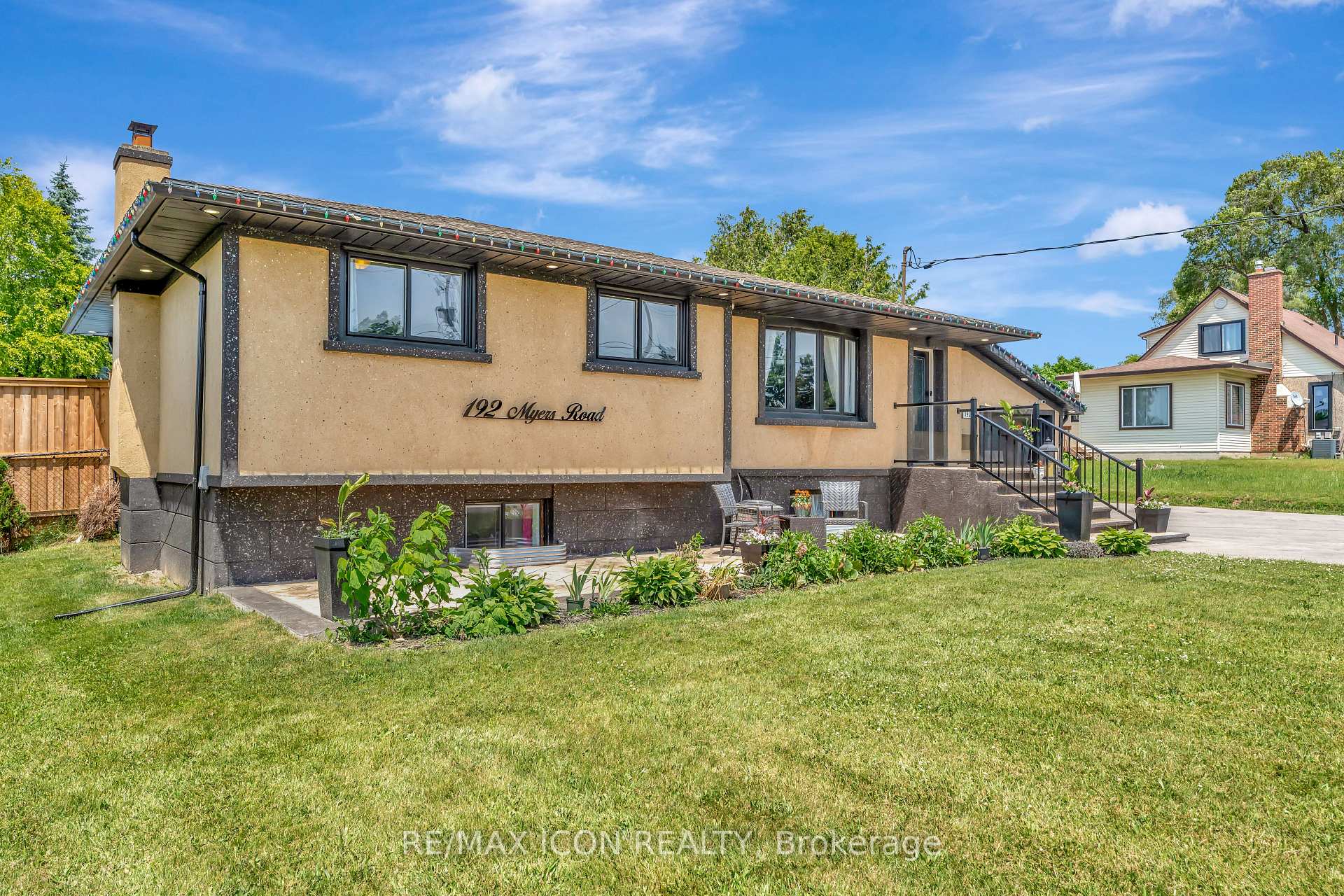 Photo 8 of 192 Myers Road, Cambridge, Christopher-Champlain — HOMEH