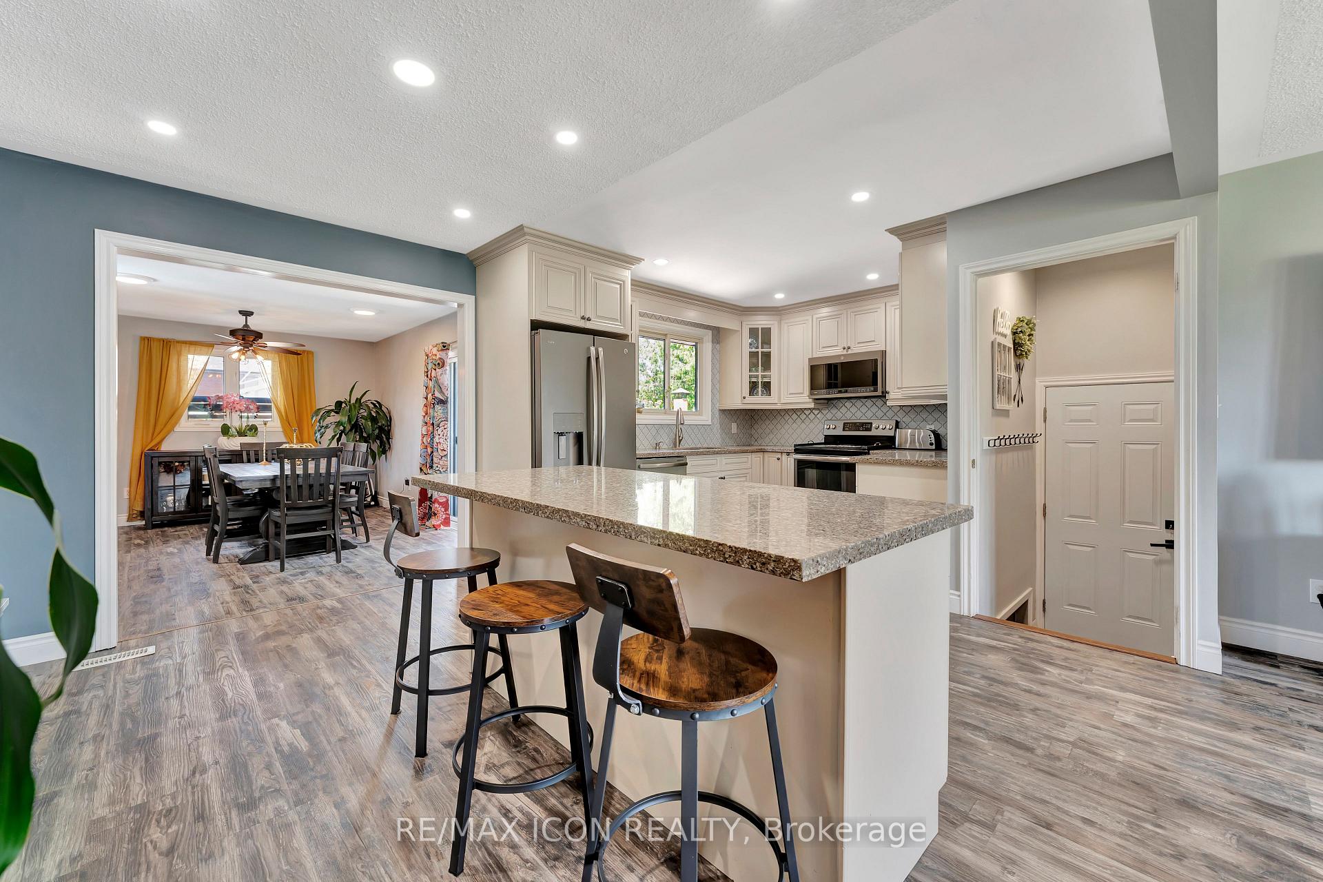 Photo 15 of 192 Myers Road, Cambridge, Christopher-Champlain — HOMEH