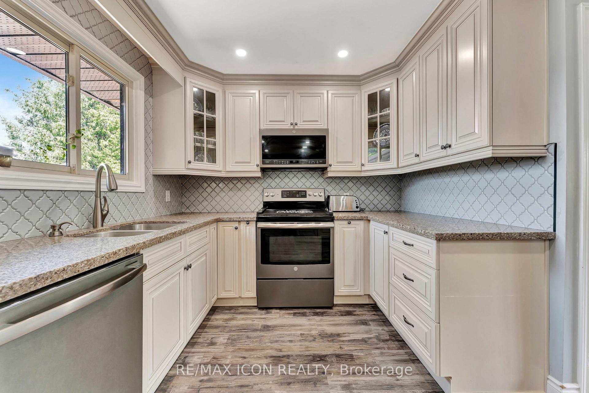 Photo 16 of 192 Myers Road, Cambridge, Christopher-Champlain — HOMEH