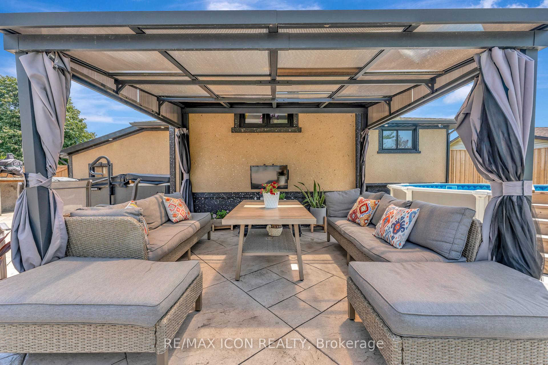 Photo 42 of 192 Myers Road, Cambridge, Christopher-Champlain — HOMEH