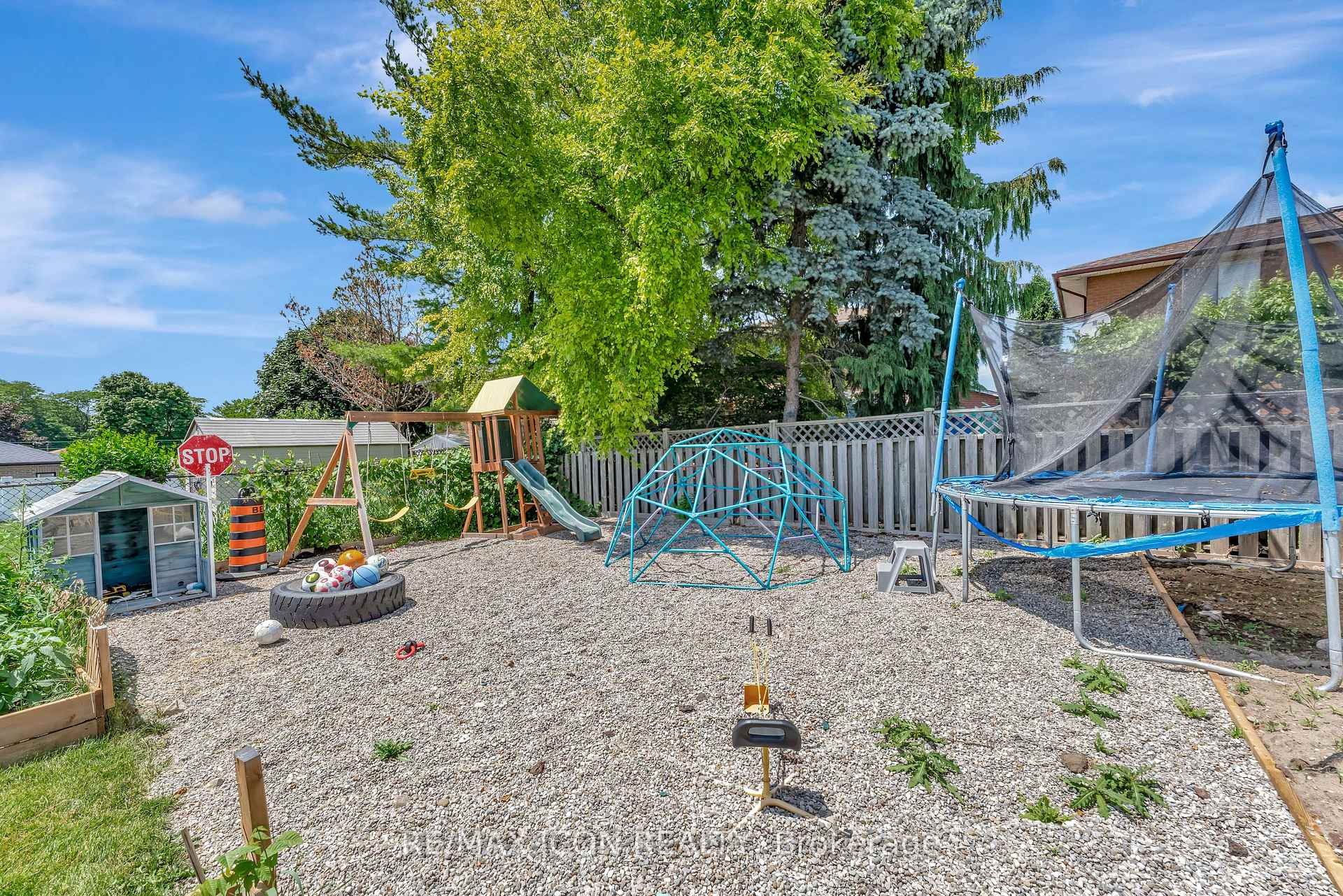Photo 49 of 192 Myers Road, Cambridge, Christopher-Champlain — HOMEH