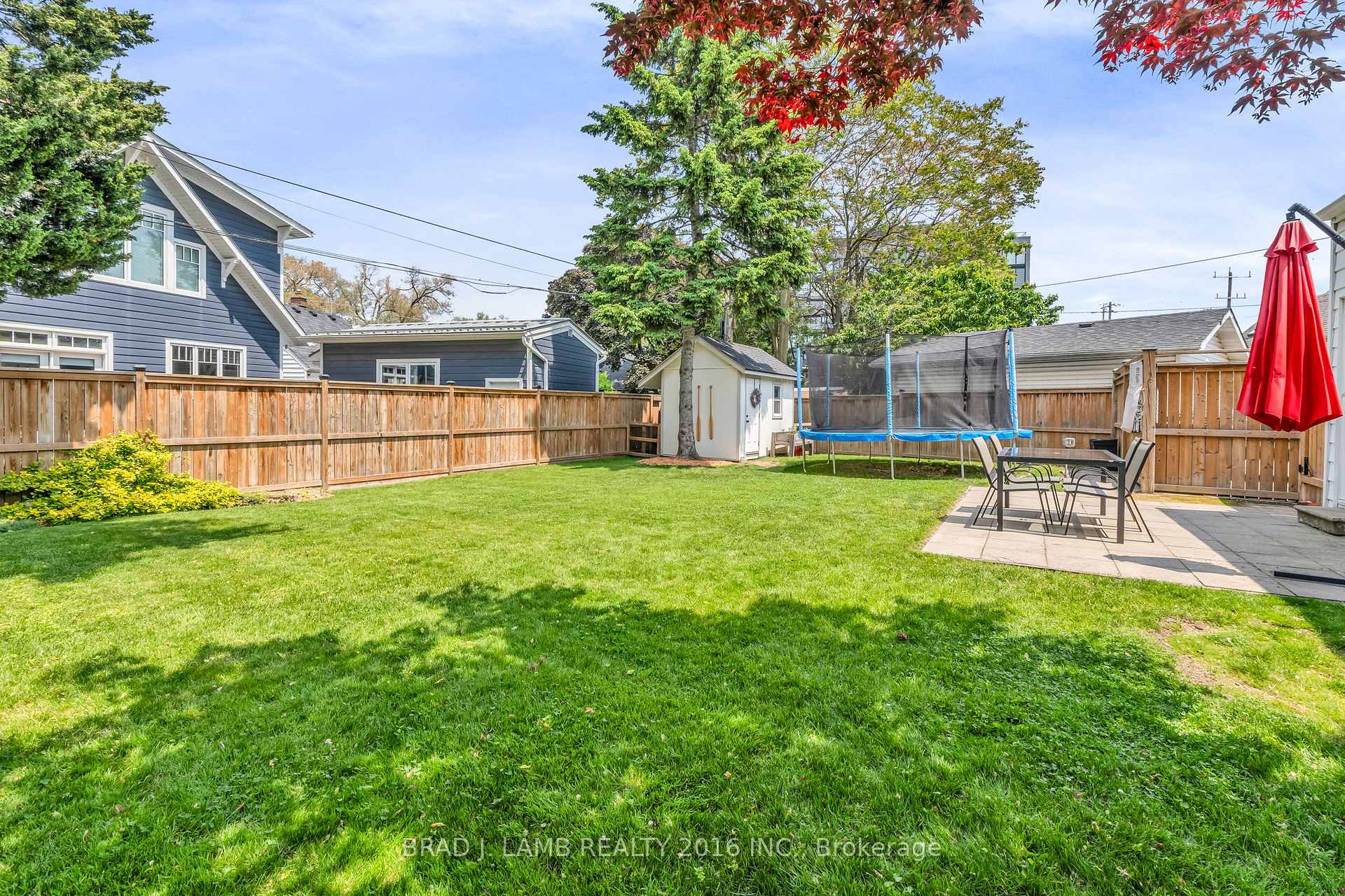 Photo 15 of 794 The Queensway, Etobicoke, Stonegate-Queensway — HOMEH