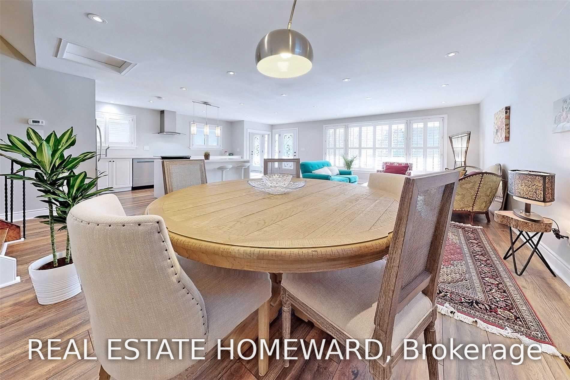 Photo 8 of Unit Main2nd, 54 Ladyslipper Court, Markham, Bayview Glen — HOMEH