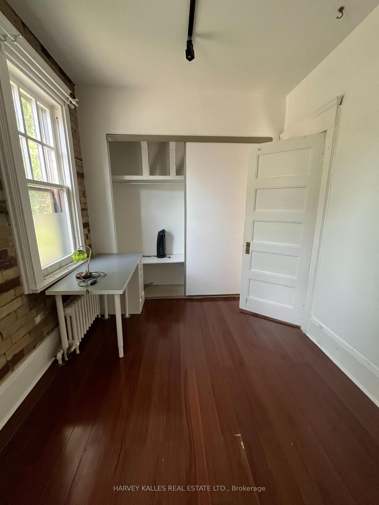 Photo 3 of Unit 2, 440 Avenue Road, Toronto, Casa Loma — HOMEH