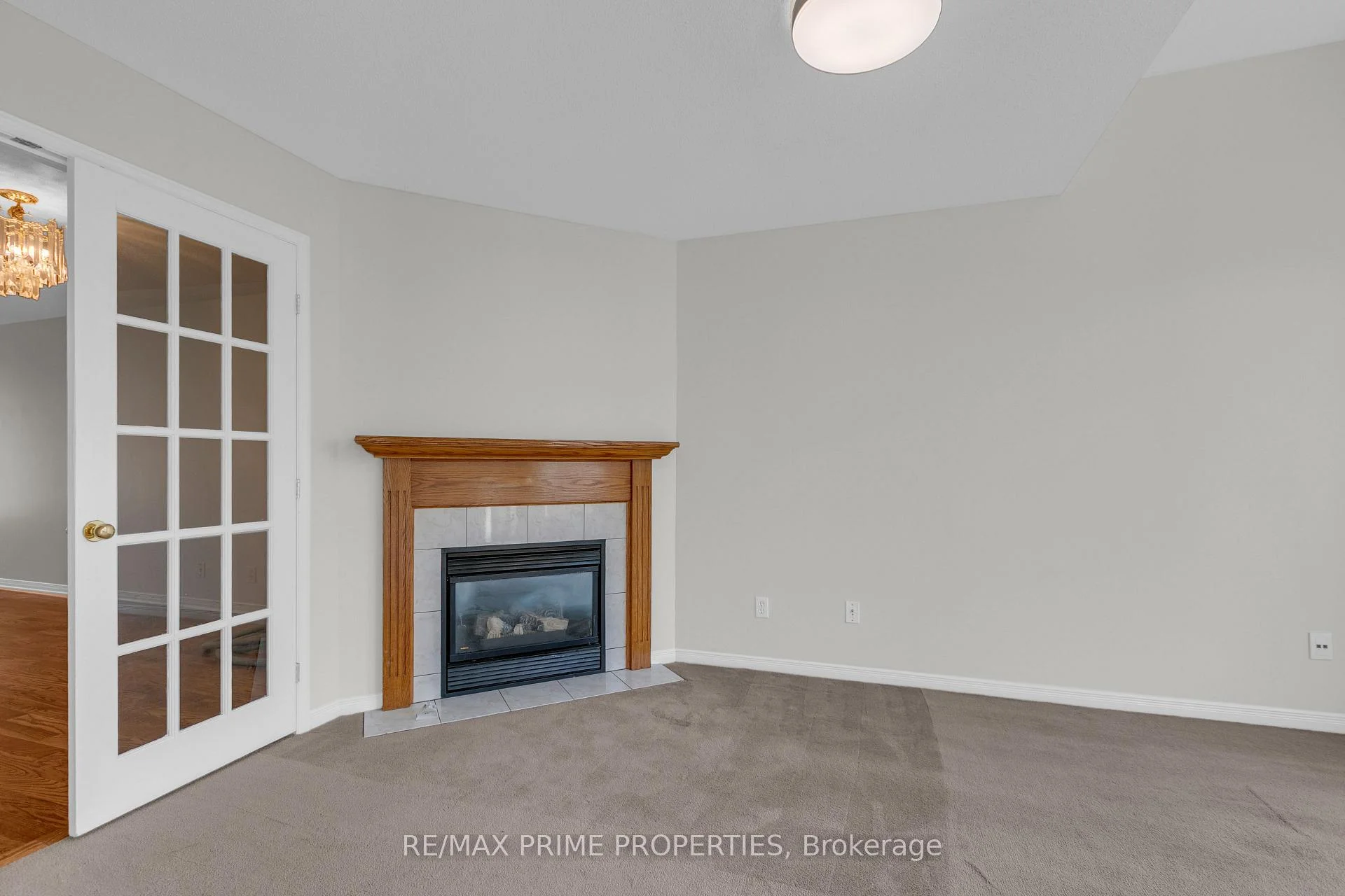 Photo 12 of 246 Duntroon Circle, Ottawa, Hunt Club Park/Greenboro — HOMEH