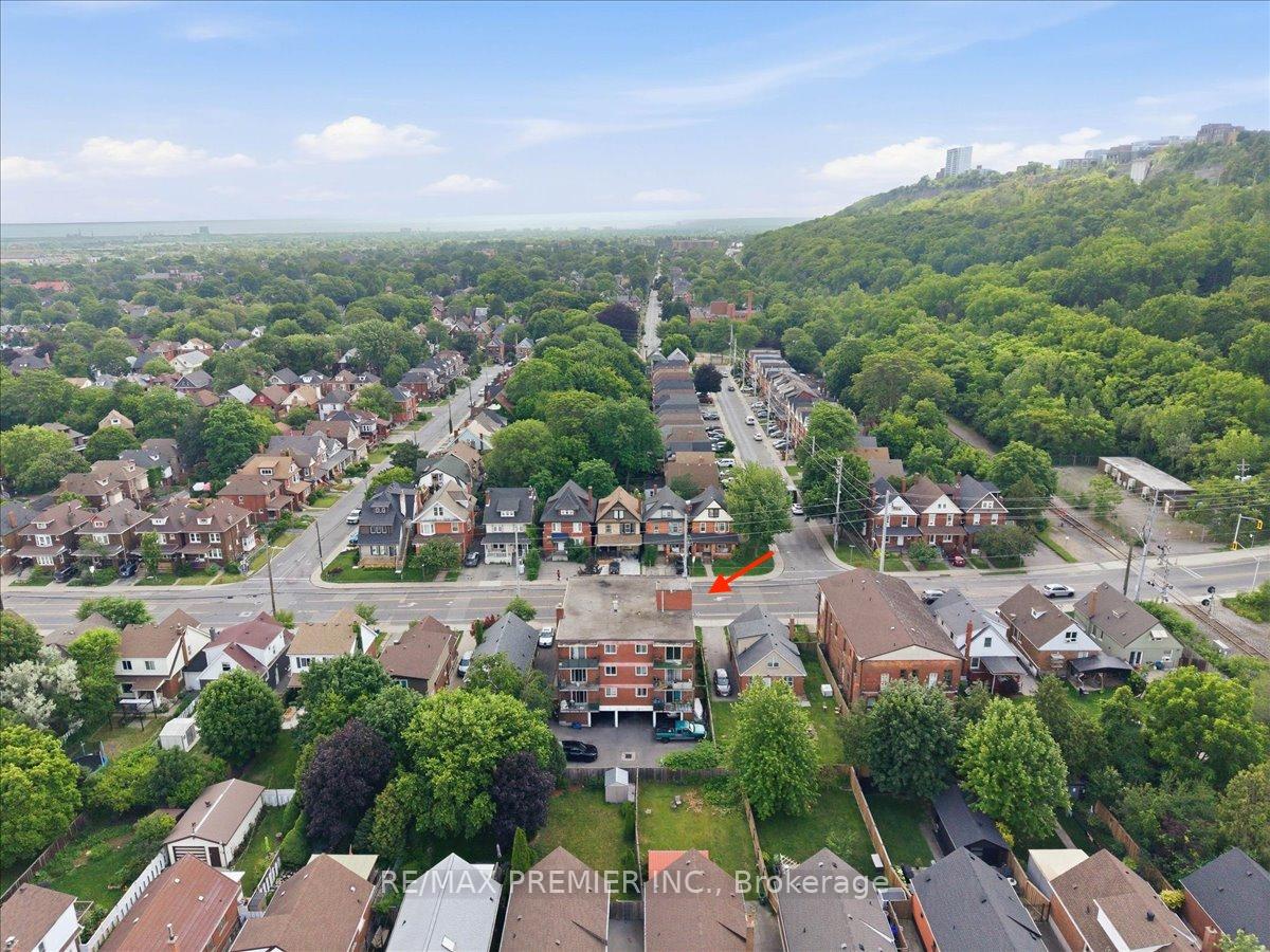 Photo 27 of 214 Wentworth Street S, Hamilton, Stinson — HOMEH