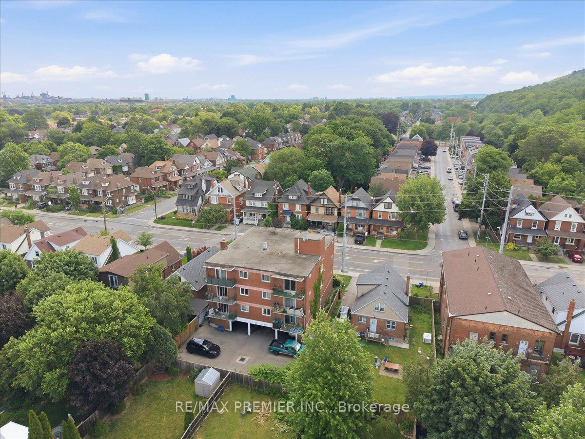 Photo 28 of 214 Wentworth Street S, Hamilton, Stinson — HOMEH