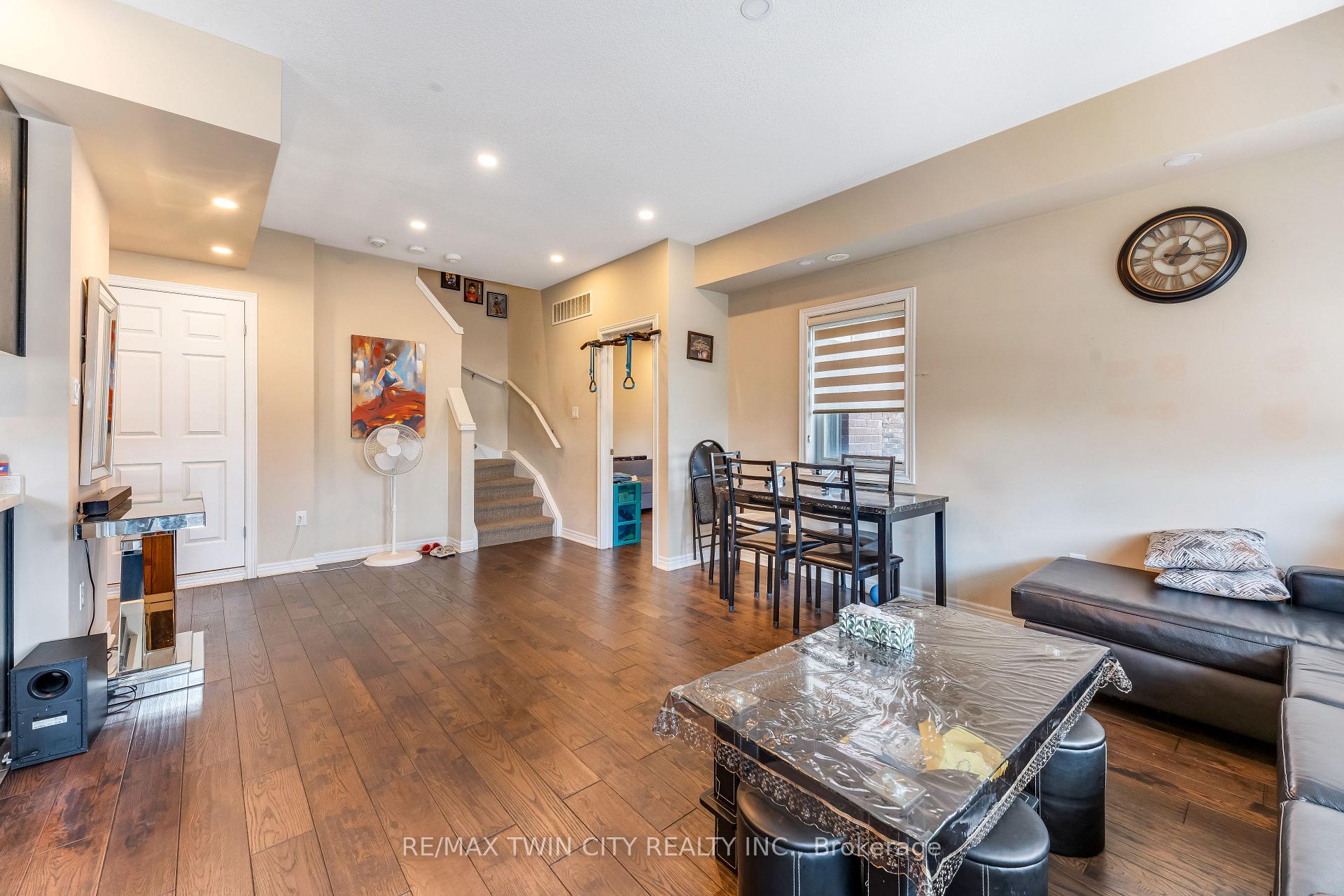 Photo 5 of Unit F1, 70 Willowrun Drive, Kitchener, Idlewood/Lackner Woods — HOMEH