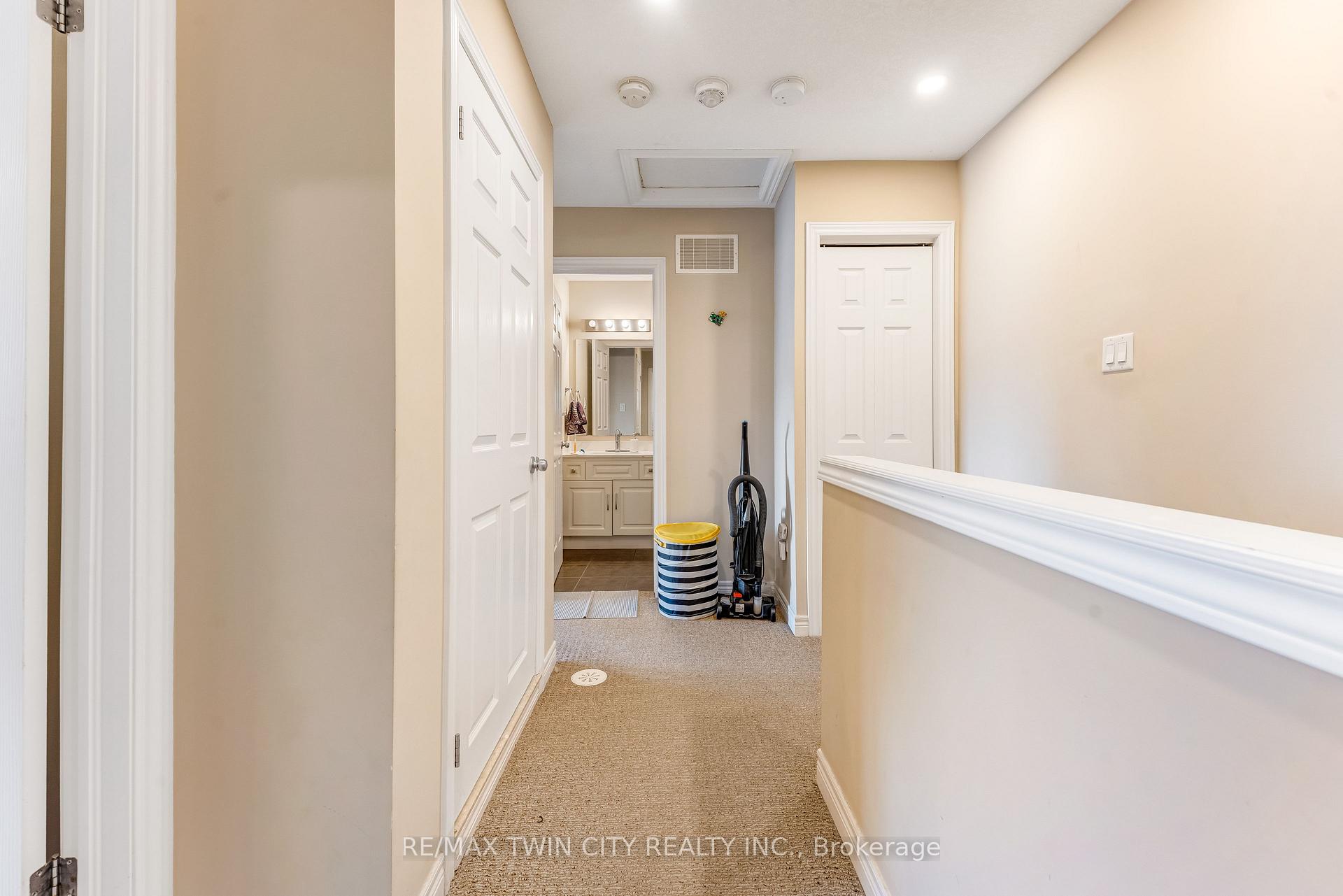 Photo 13 of Unit F1, 70 Willowrun Drive, Kitchener, Idlewood/Lackner Woods — HOMEH