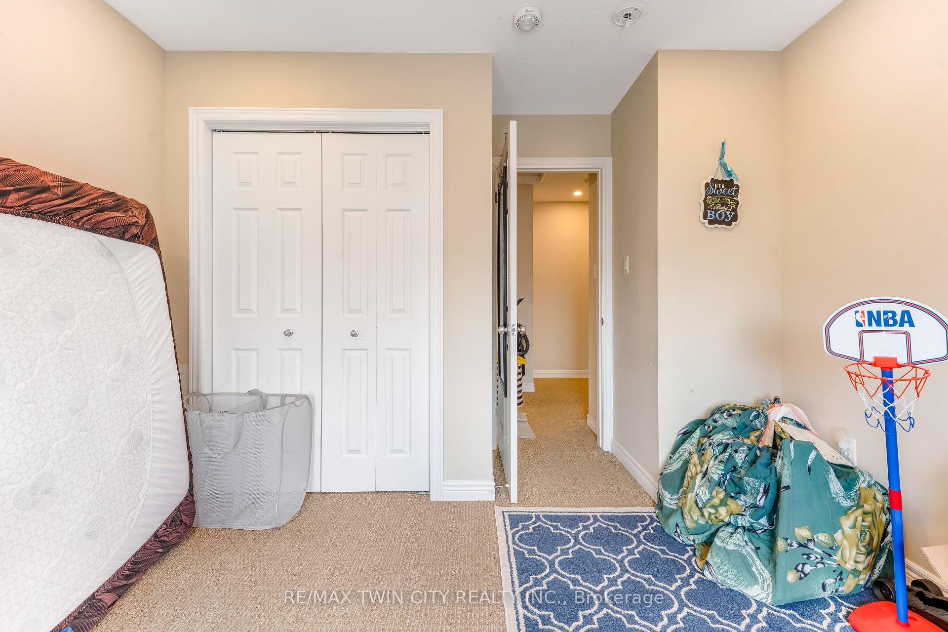 Photo 15 of Unit F1, 70 Willowrun Drive, Kitchener, Idlewood/Lackner Woods — HOMEH