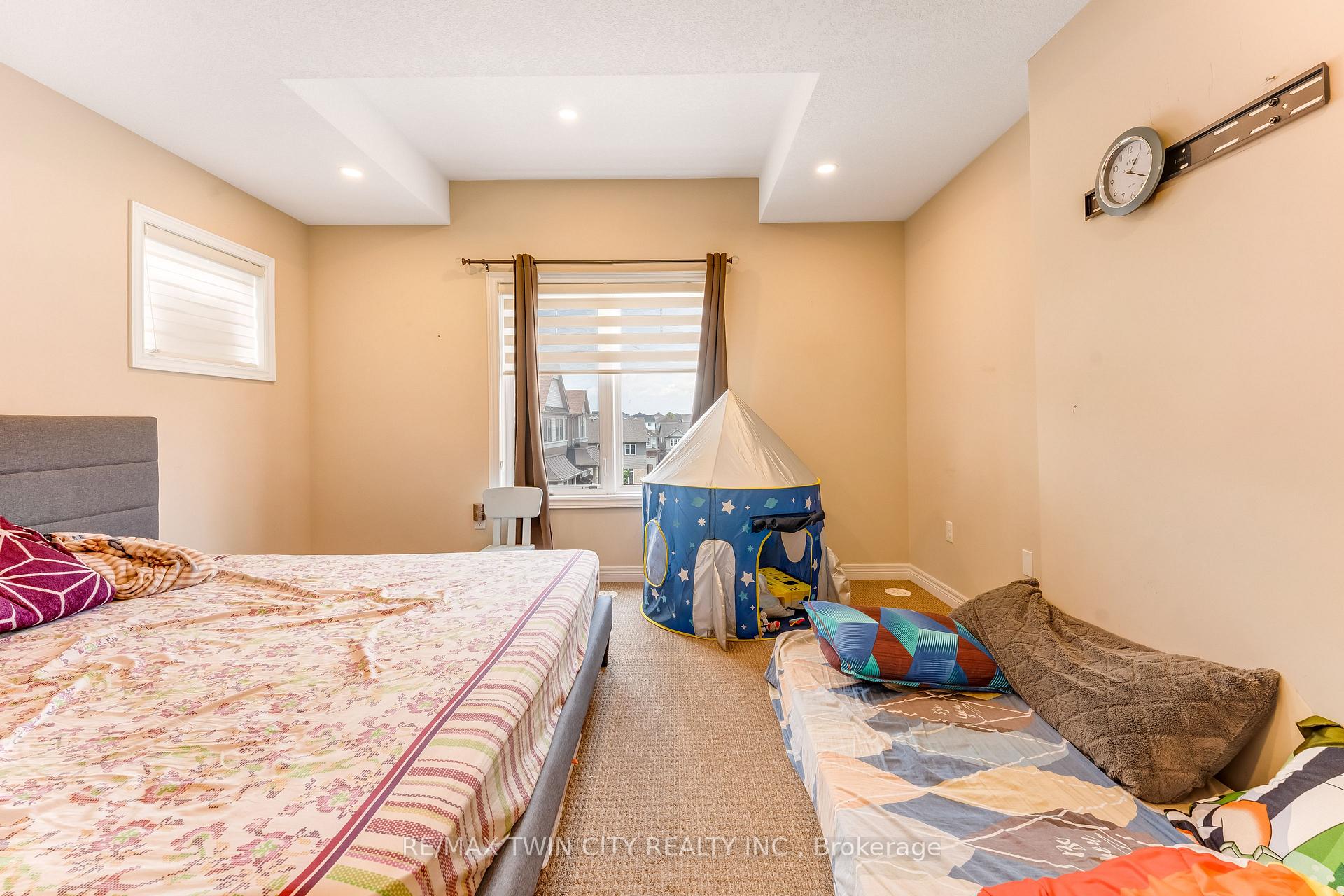 Photo 17 of Unit F1, 70 Willowrun Drive, Kitchener, Idlewood/Lackner Woods — HOMEH