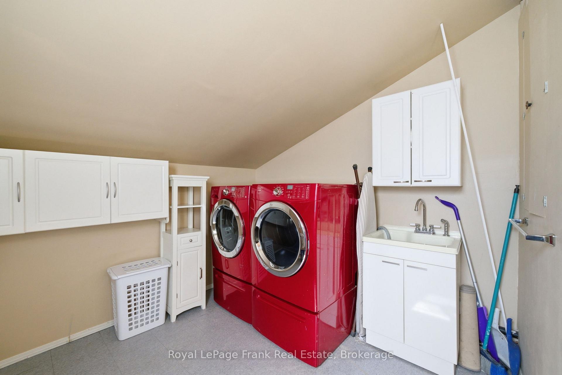 Photo 36 of 46 Durham Street E, Kawartha Lakes, Lindsay — HOMEH