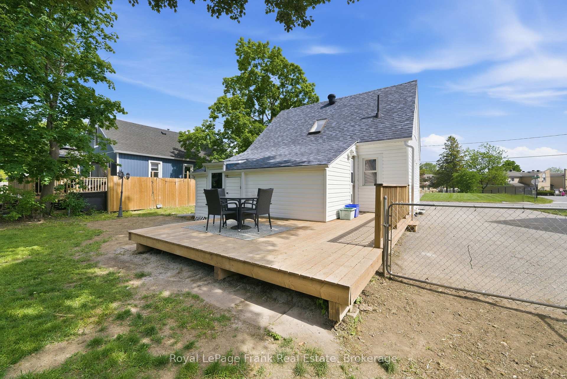 Photo 38 of 46 Durham Street E, Kawartha Lakes, Lindsay — HOMEH