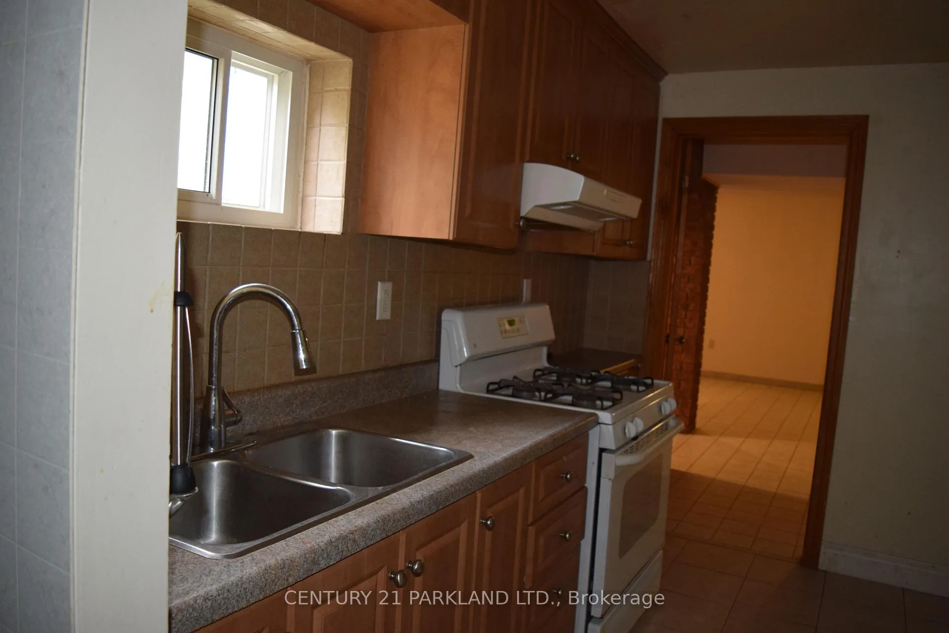 Photo 20 of 38 Beamsville Drive, Scarborough, L'Amoreaux — HOMEH