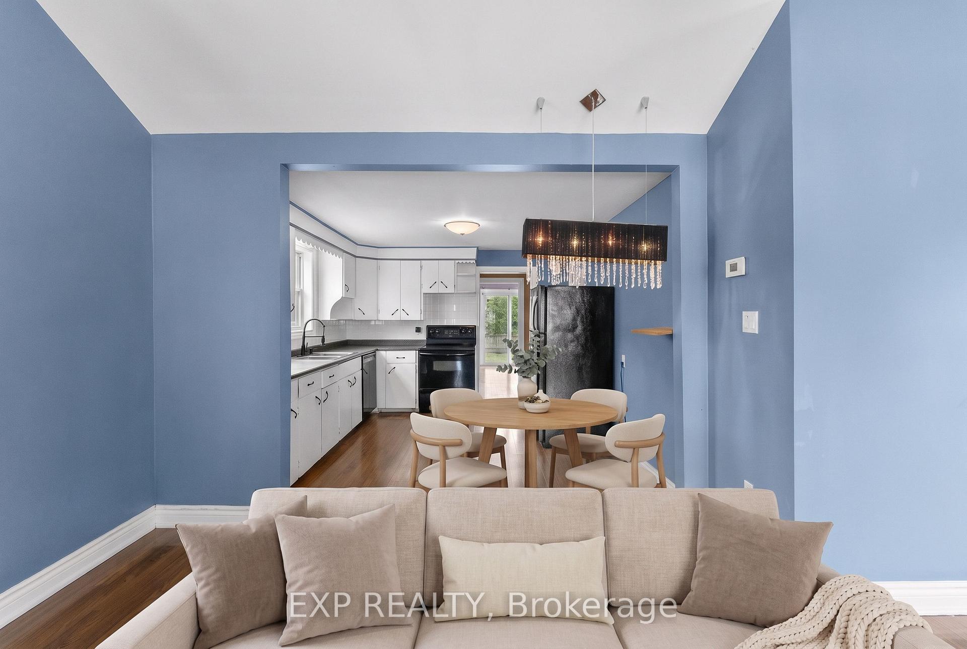 Photo 11 of 6344 Ash Street, Niagara Falls, Dorchester — HOMEH