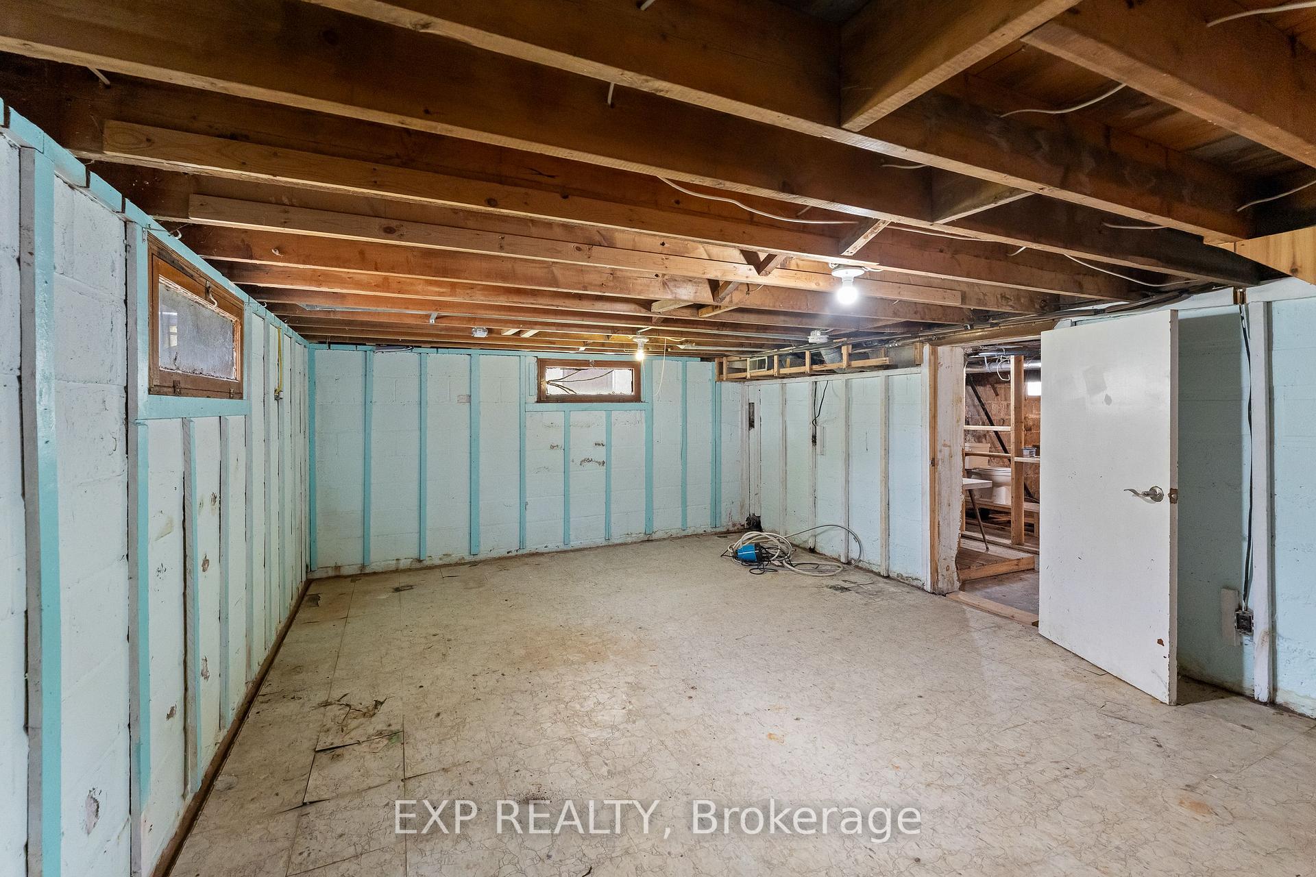 Photo 24 of 6344 Ash Street, Niagara Falls, Dorchester — HOMEH