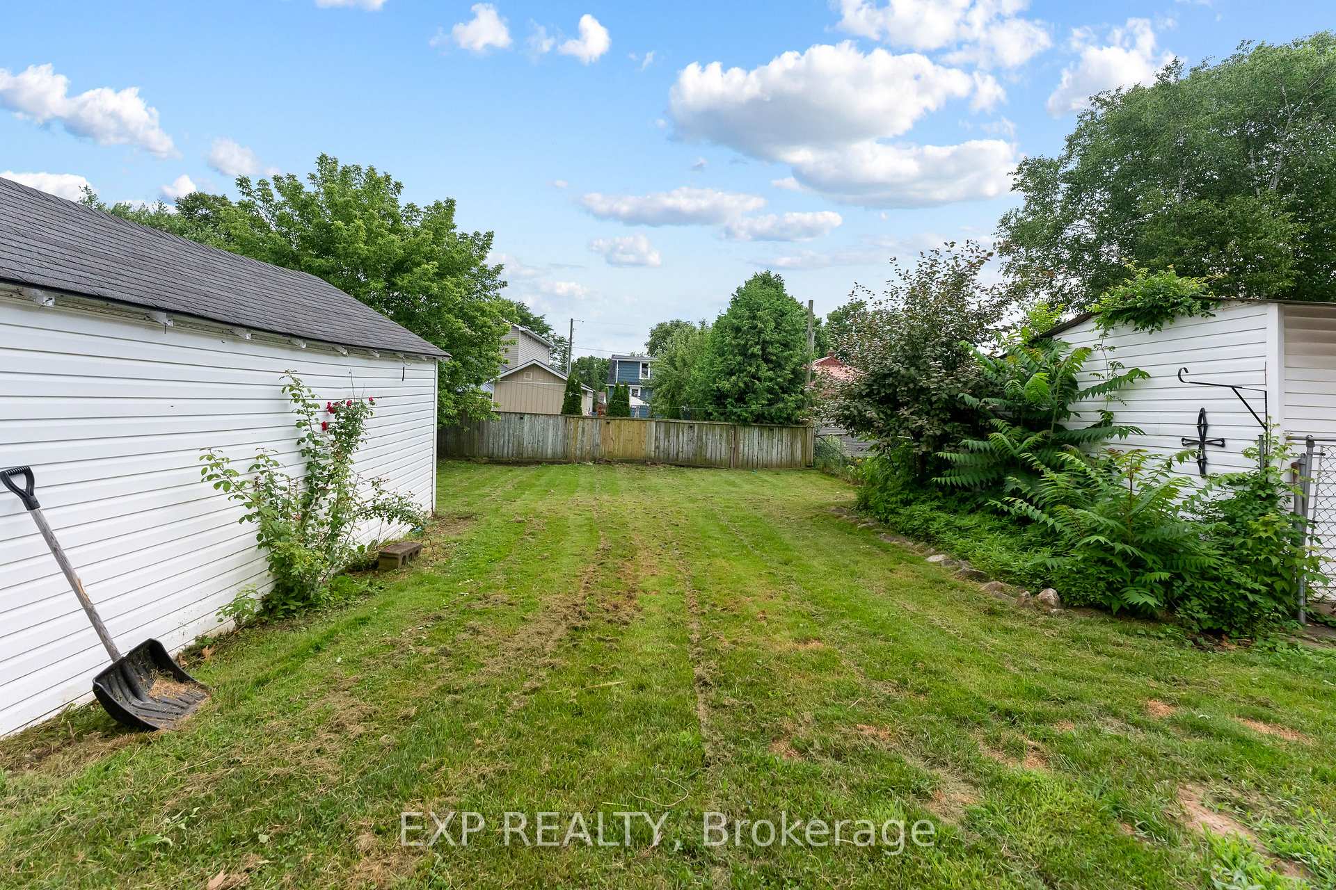 Photo 27 of 6344 Ash Street, Niagara Falls, Dorchester — HOMEH