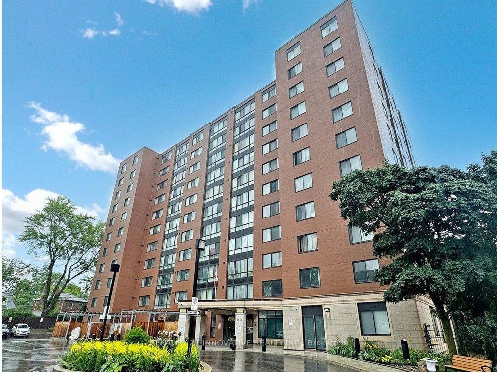 Front of Unit Unit 207, 1665 Victoria Park Avenue