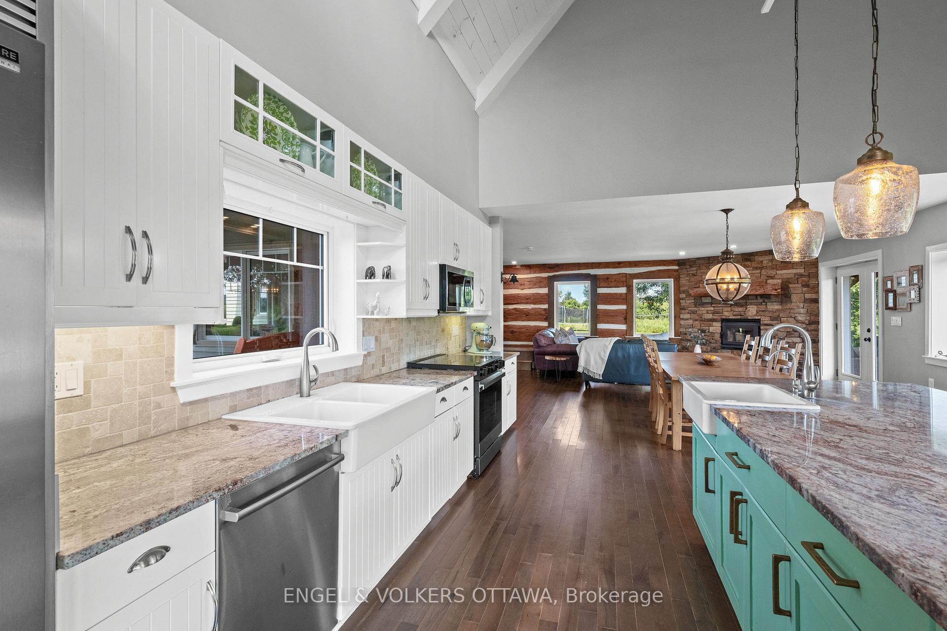 Photo 13 of 6548 Carp Road, Ottawa, Fitzroy — HOMEH