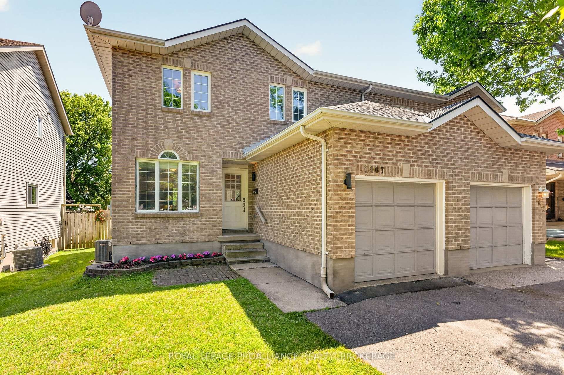 Photo 1 of 1067 Acadia Drive, Kingston, City SouthWest — HOMEH