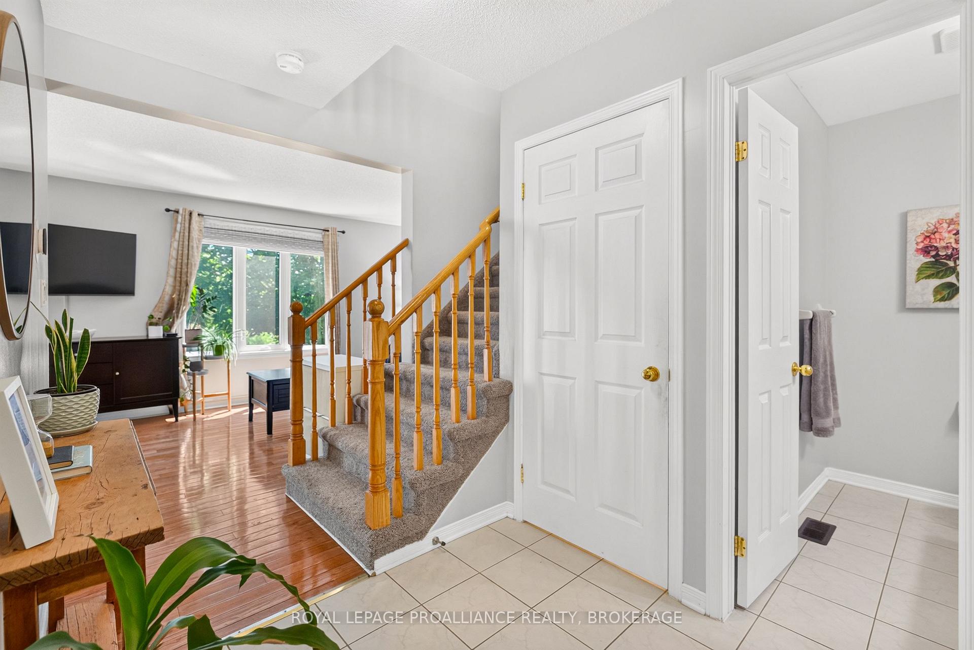 Photo 7 of 1067 Acadia Drive, Kingston, City SouthWest — HOMEH