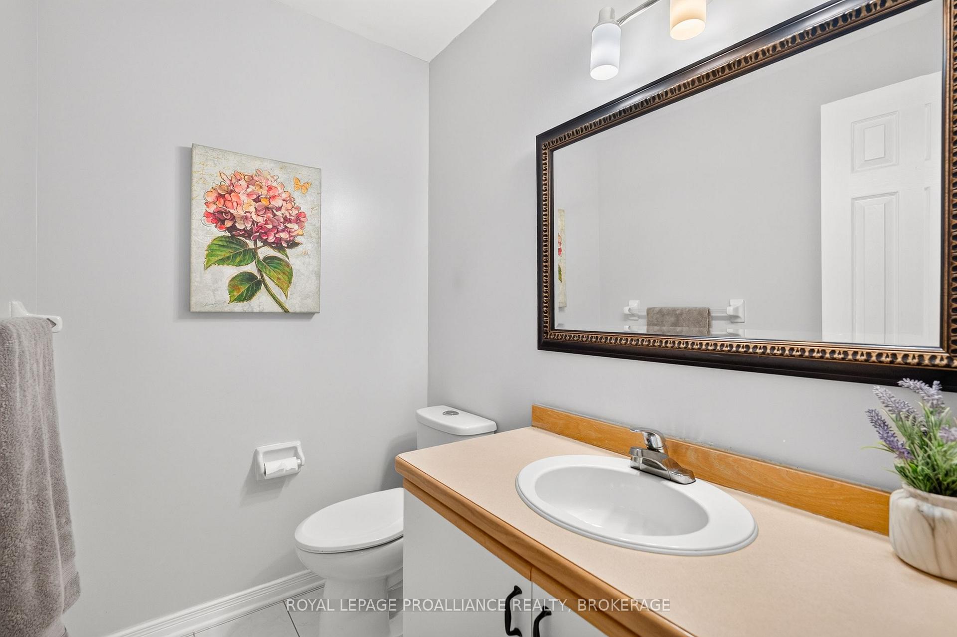 Photo 10 of 1067 Acadia Drive, Kingston, City SouthWest — HOMEH