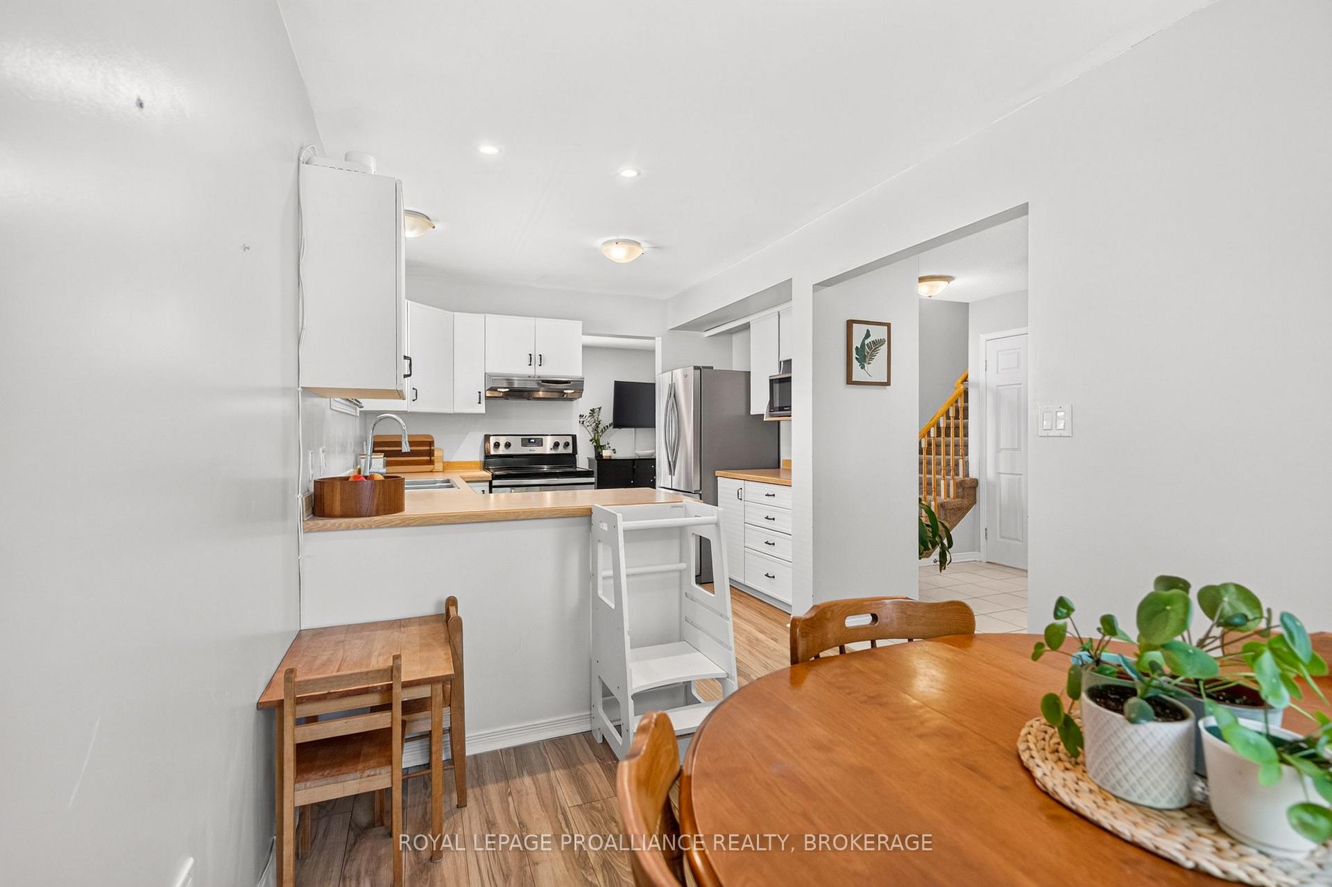 Photo 22 of 1067 Acadia Drive, Kingston, City SouthWest — HOMEH