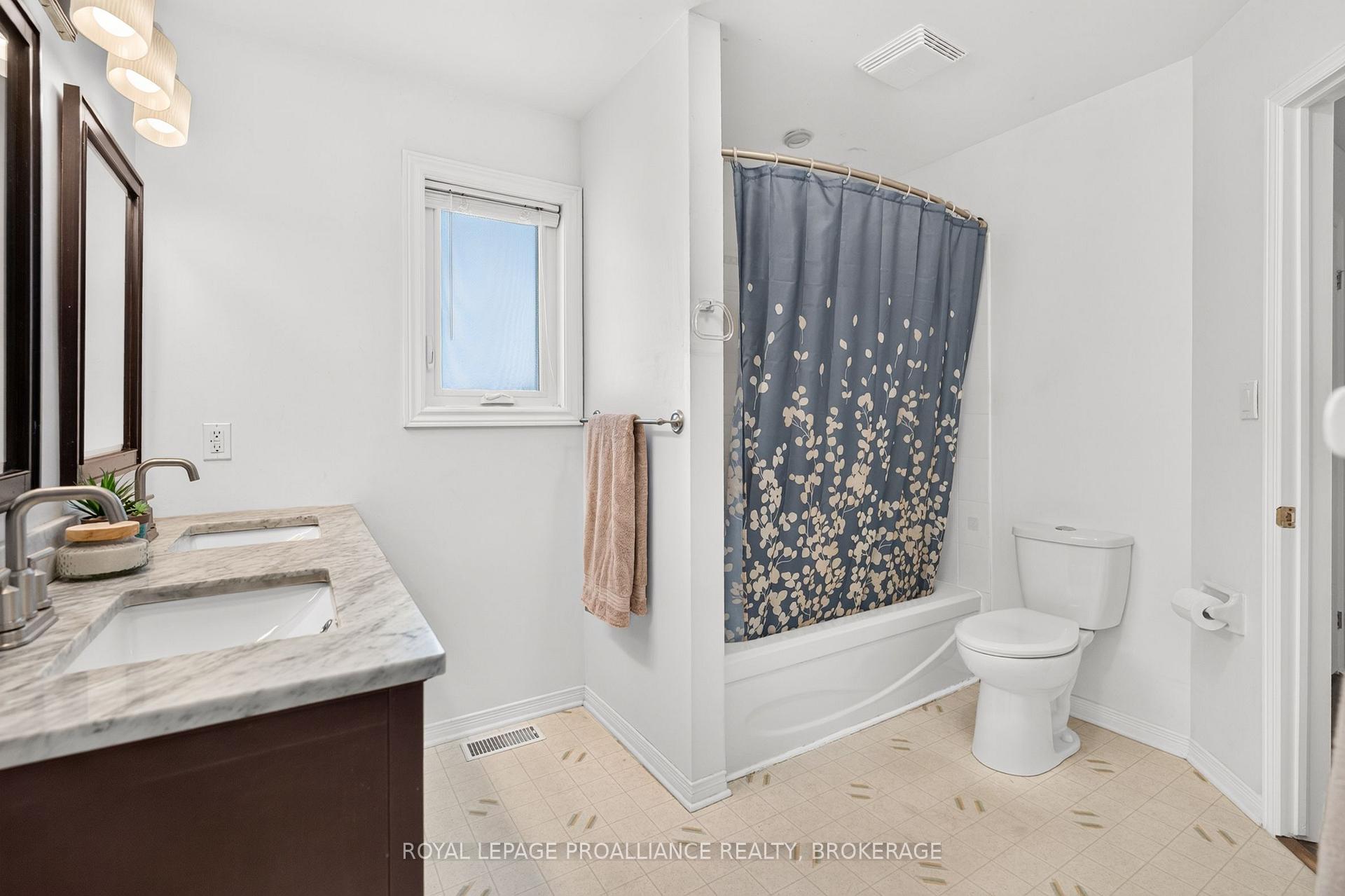 Photo 37 of 1067 Acadia Drive, Kingston, City SouthWest — HOMEH
