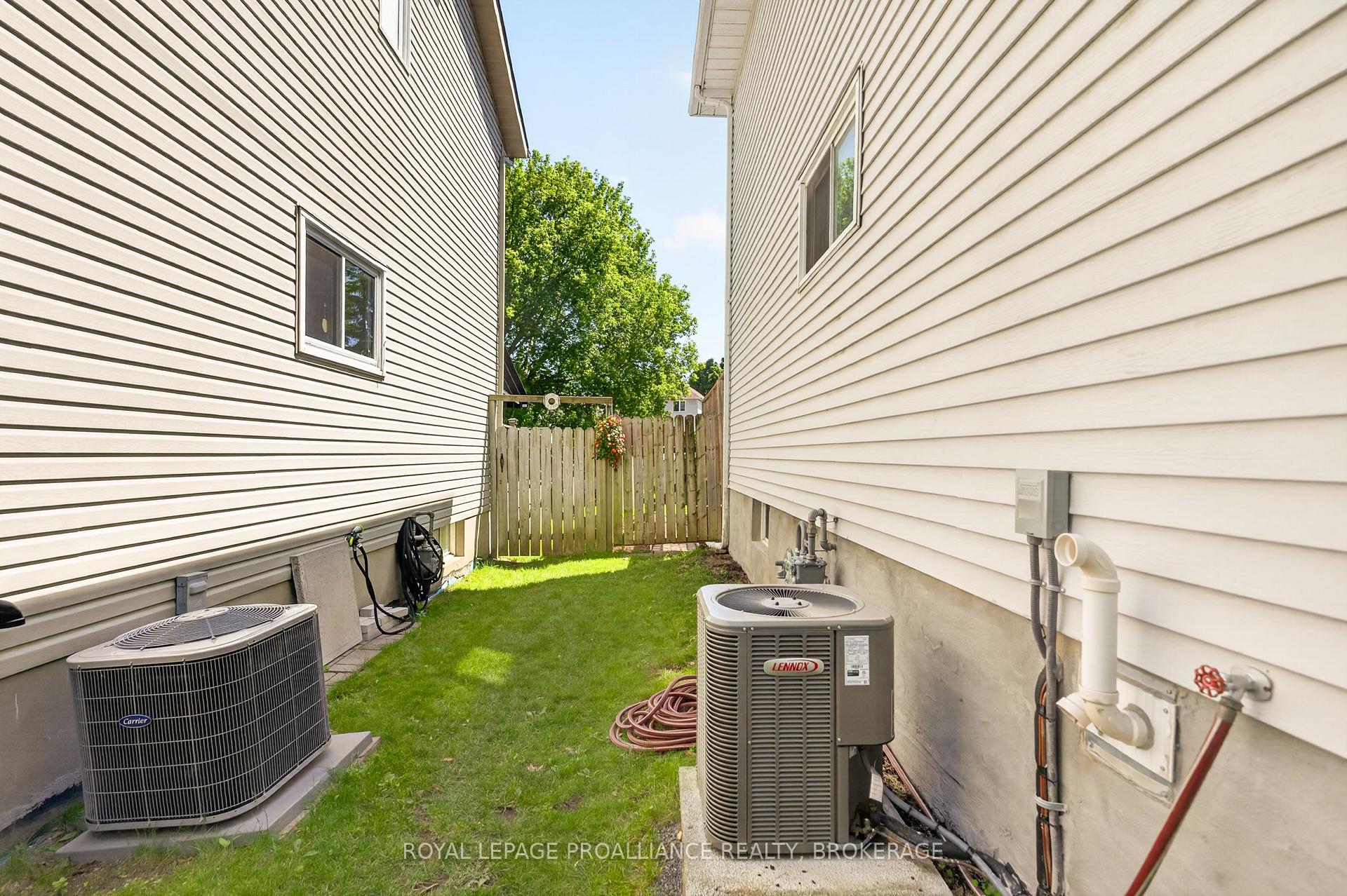 Photo 43 of 1067 Acadia Drive, Kingston, City SouthWest — HOMEH