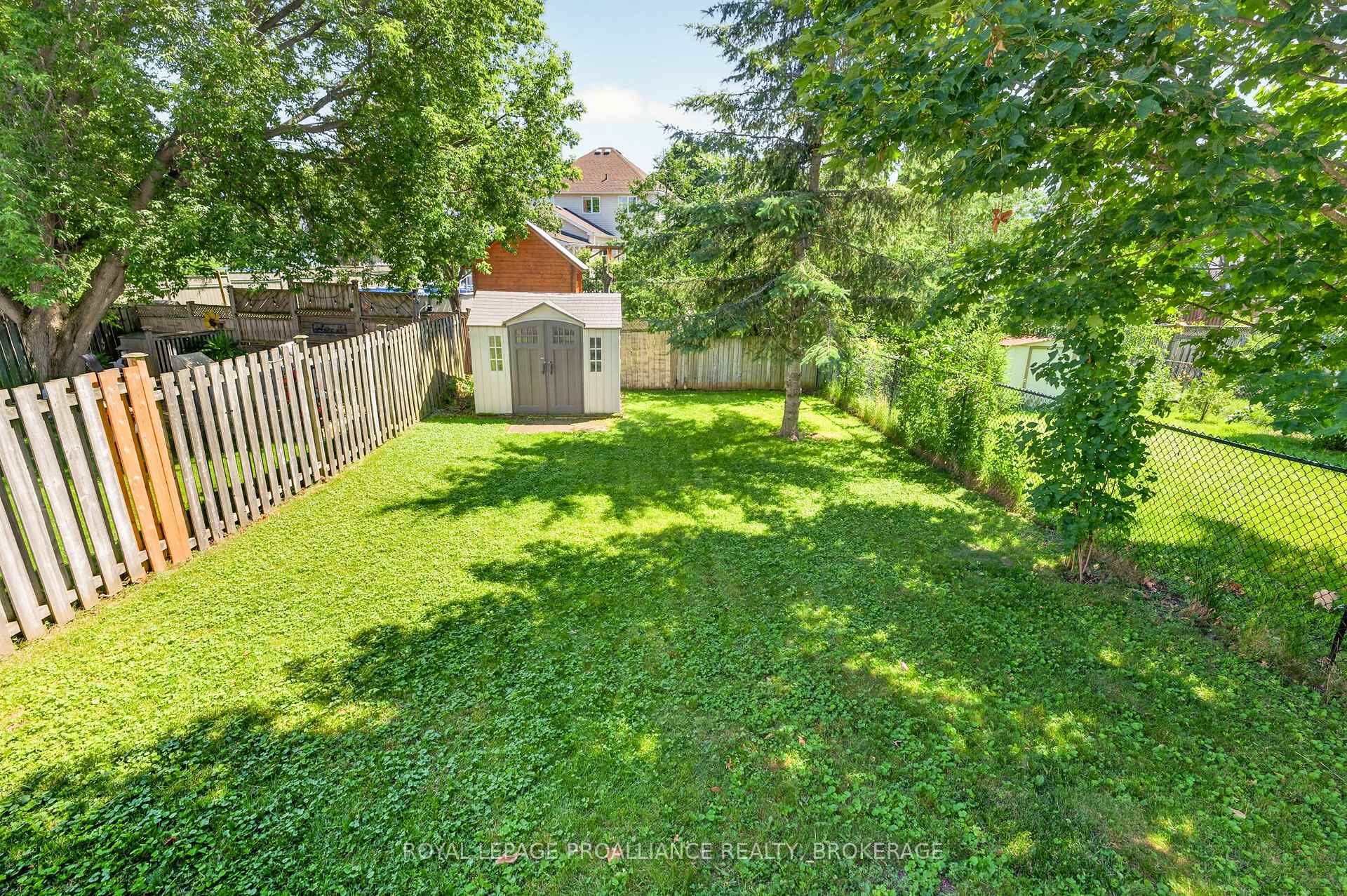 Photo 44 of 1067 Acadia Drive, Kingston, City SouthWest — HOMEH
