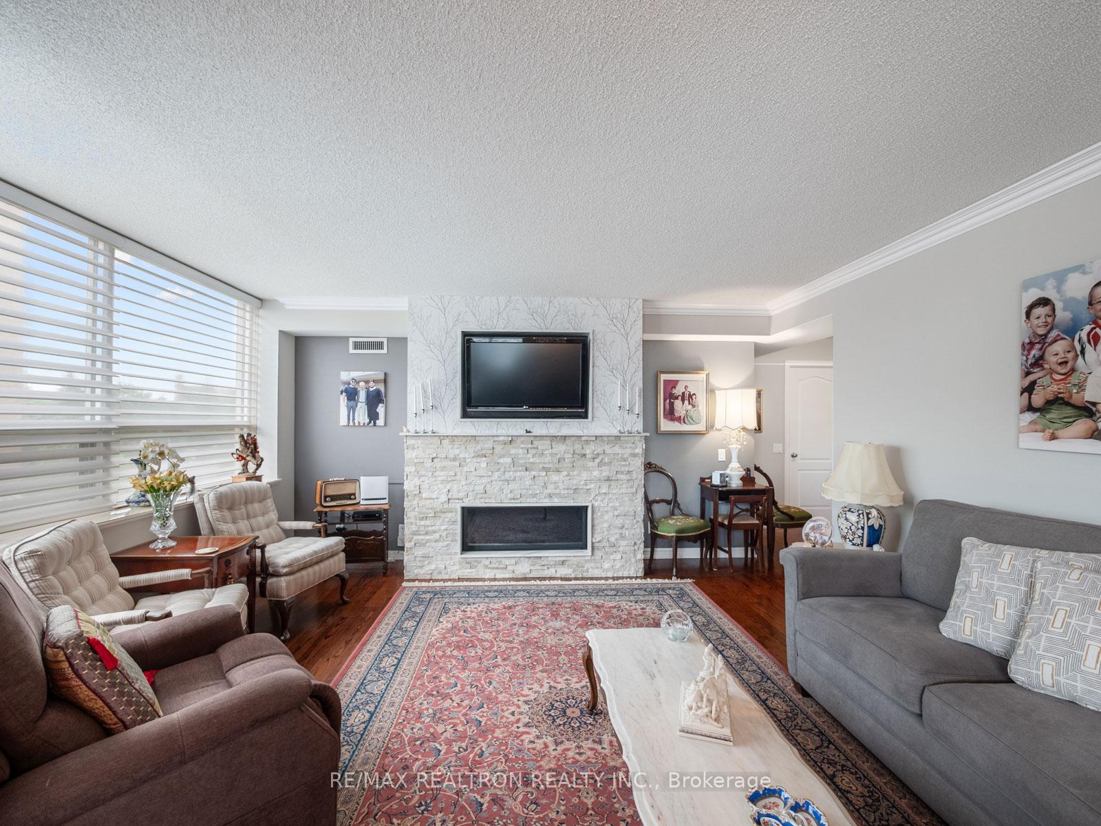 Photo 9 of Unit 309, 265 Ridley Boulevard, Toronto, Bedford Park-Nortown — HOMEH
