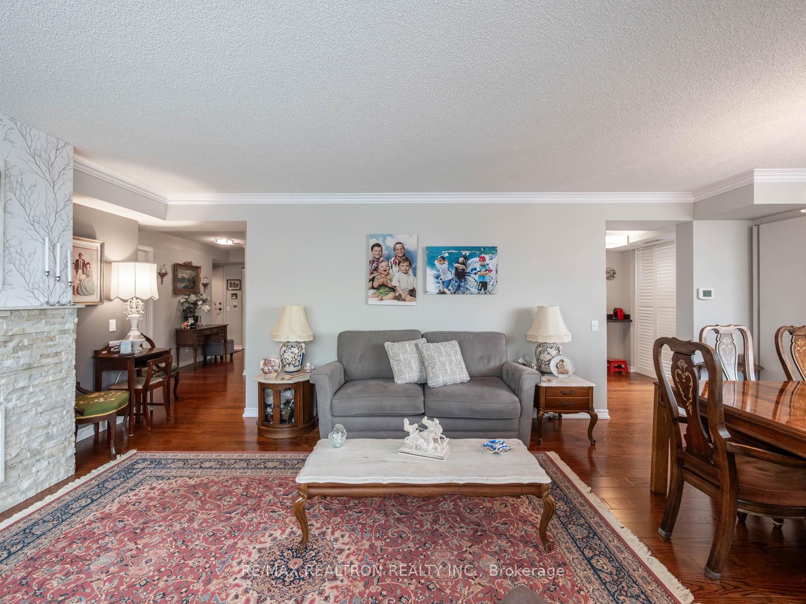 Photo 11 of Unit 309, 265 Ridley Boulevard, Toronto, Bedford Park-Nortown — HOMEH