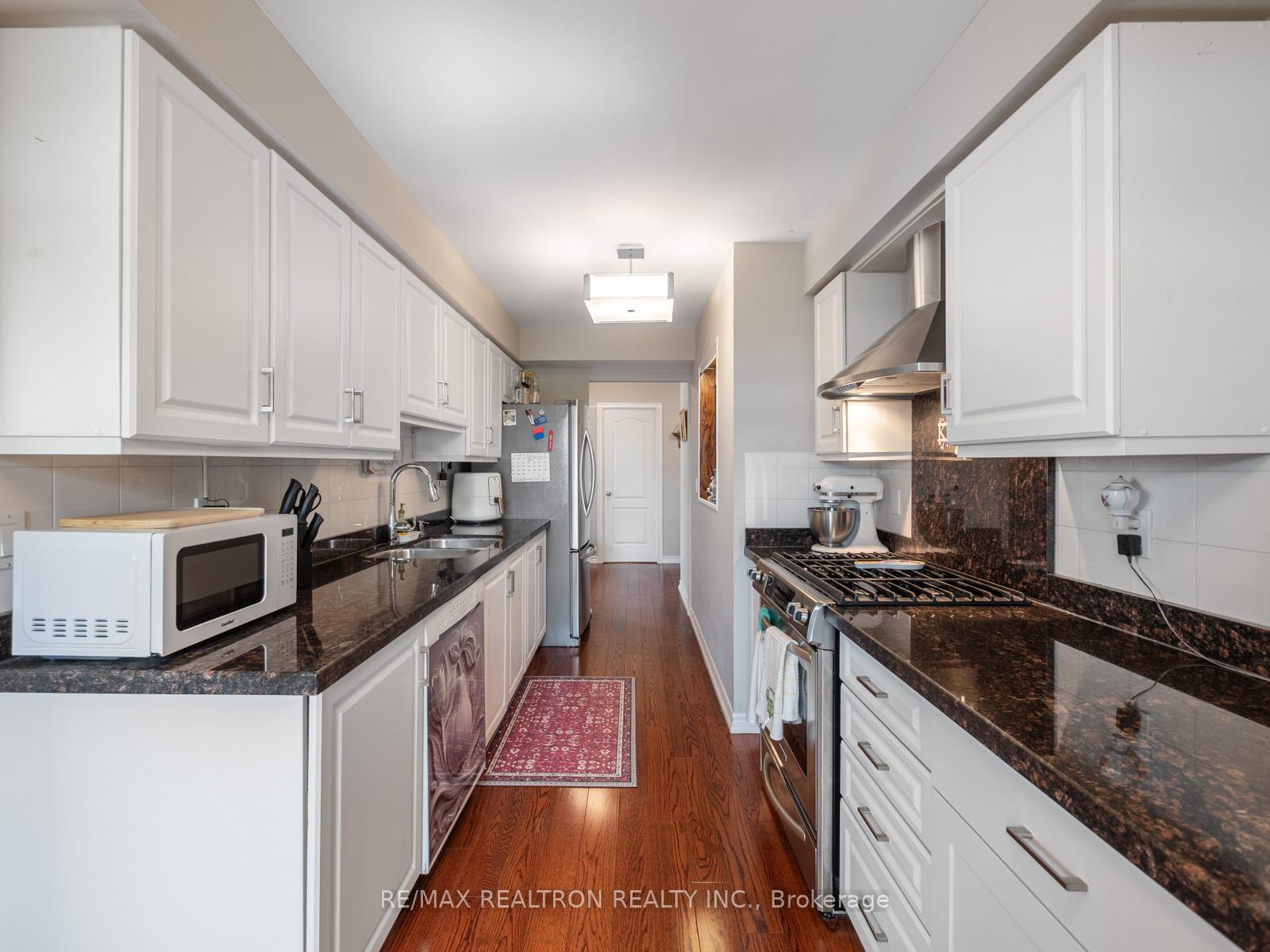 Photo 16 of Unit 309, 265 Ridley Boulevard, Toronto, Bedford Park-Nortown — HOMEH