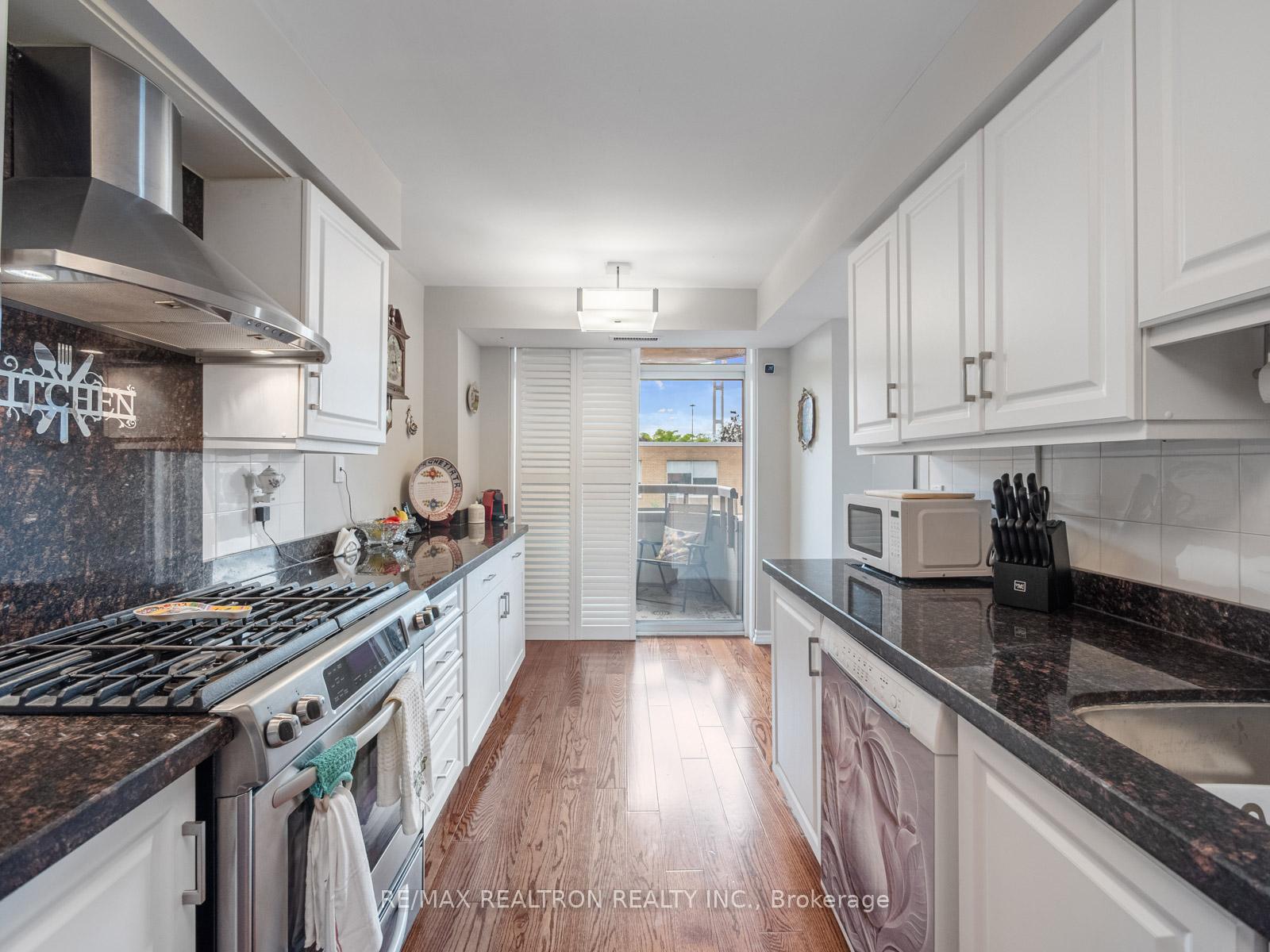 Photo 21 of Unit 309, 265 Ridley Boulevard, Toronto, Bedford Park-Nortown — HOMEH